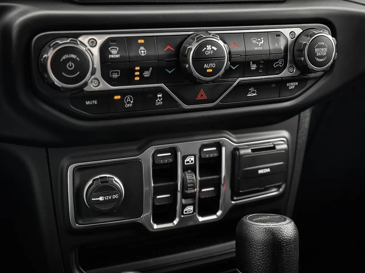 Jeep Gladiator photo Jeep Gladiator