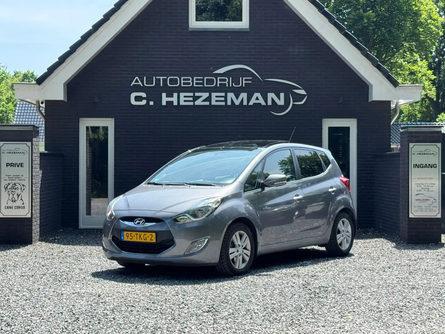 Hyundai iX20 1.4i i-Vision Panoramadak Cruise Control Sportvelg Gris - 2