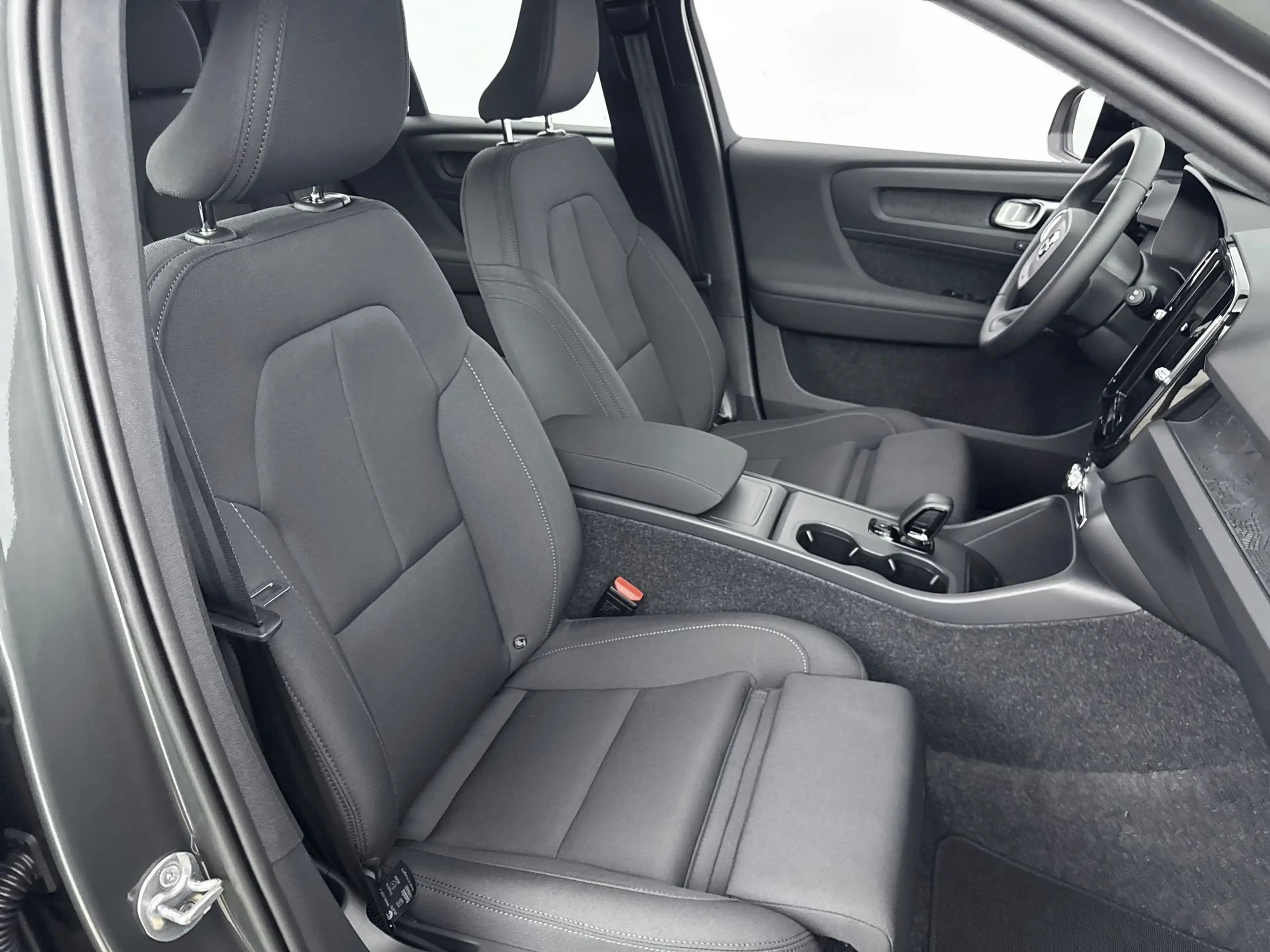 Volvo EX40 Single Motor Extended Range Plus Europa 82 kWh | 1 — photo 34