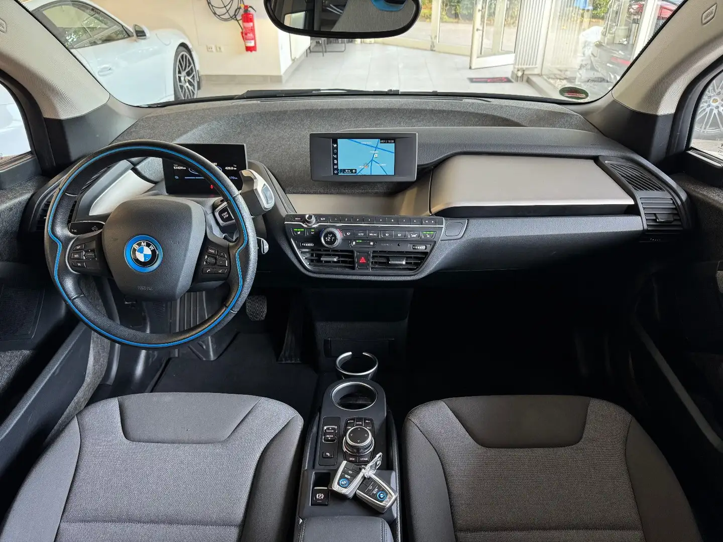 BMW i3 120 Ah LED Parkassistent Rückfahrkamera Grau - 2