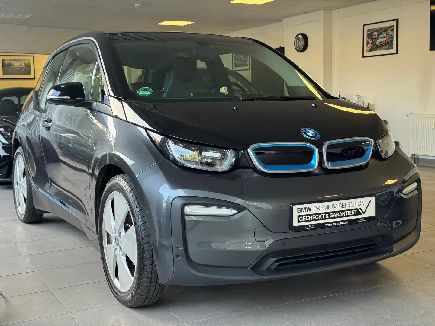 BMW i3 120 Ah LED Parkassistent Rückfahrkamera Grau - 1