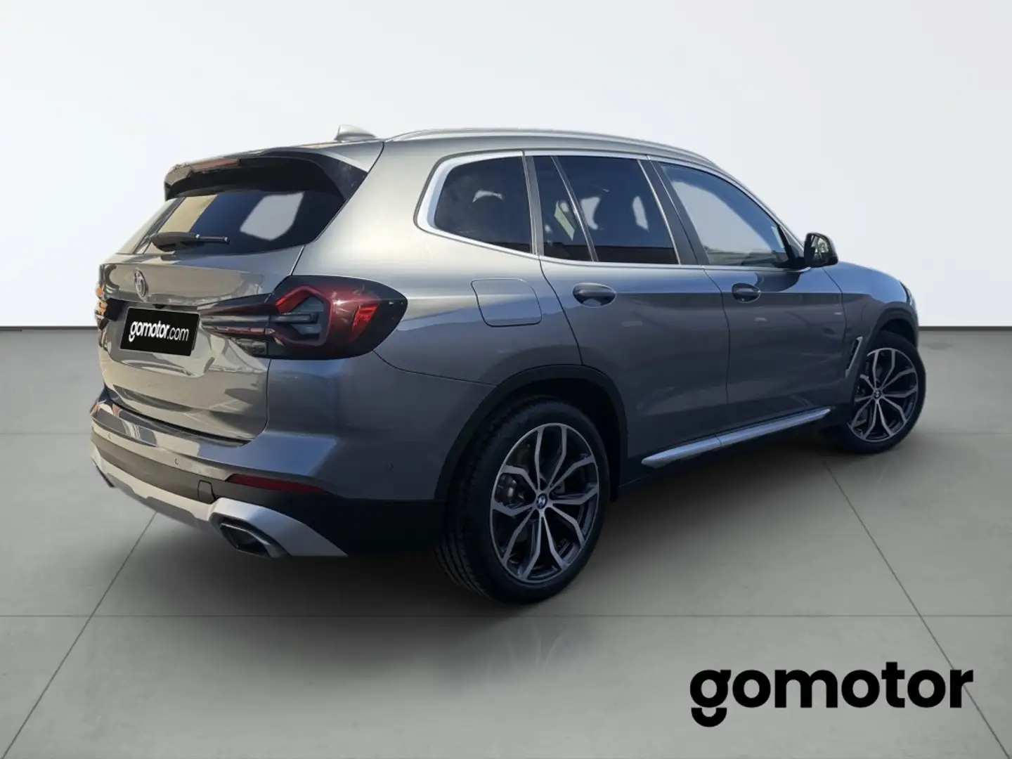 BMW X3 xDrive 30dA xLine Gris - 2