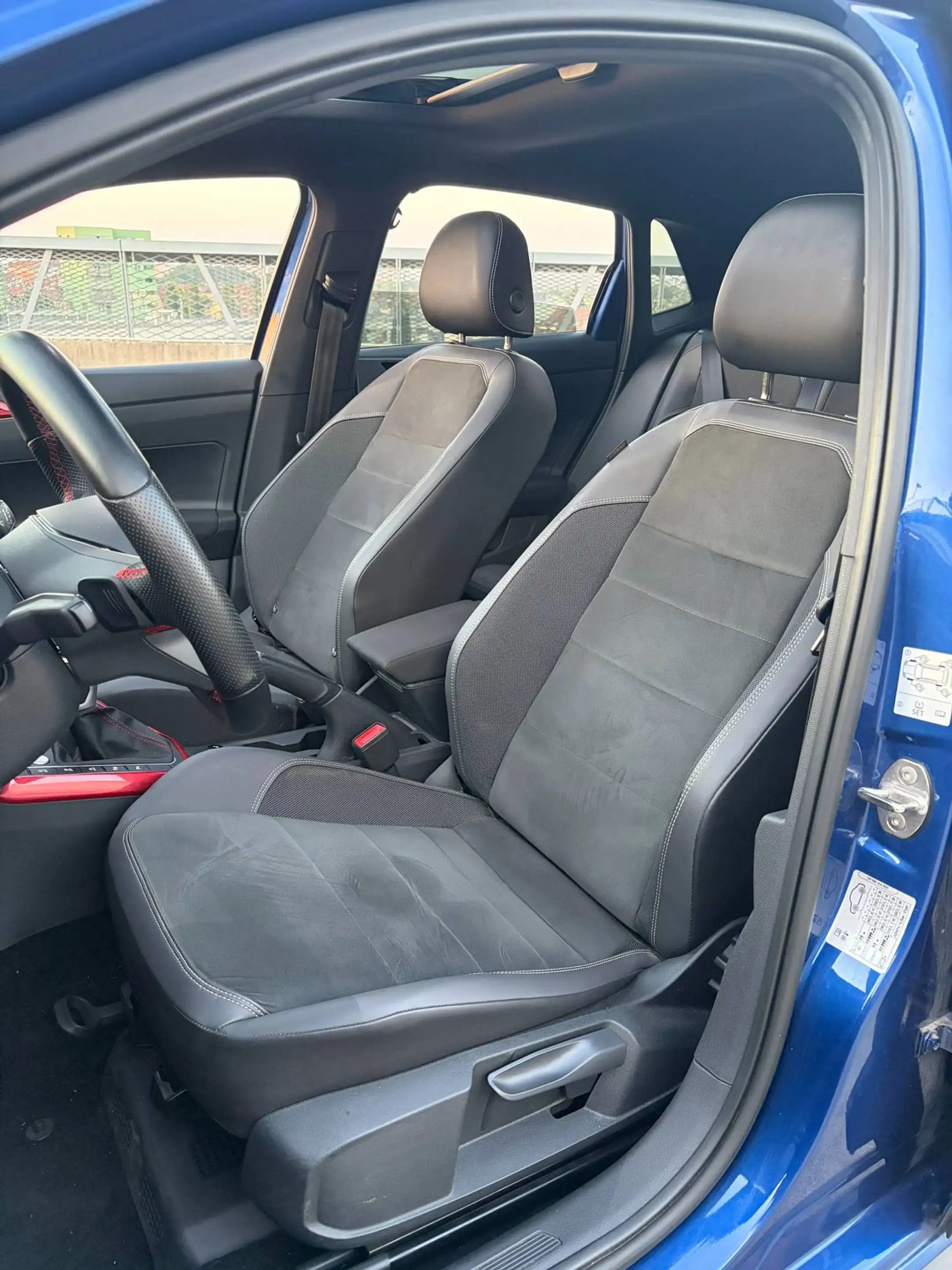 Volkswagen Polo GTI Polo GTI 2.0 TSI DSG — photo 9