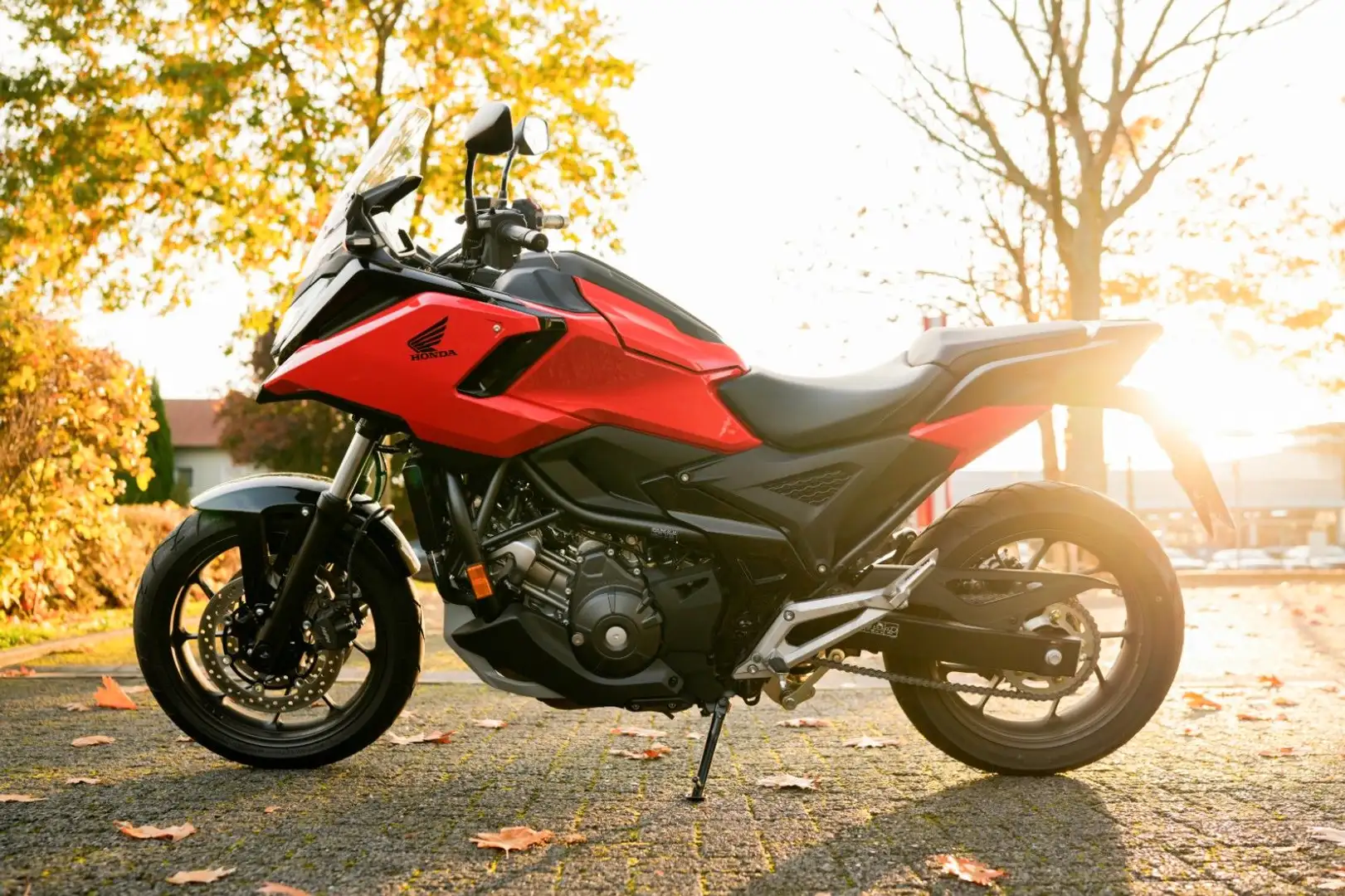 Honda NC 750 XD * VFM* *erst 739KM* weitere Verfügbar! Piros - 2