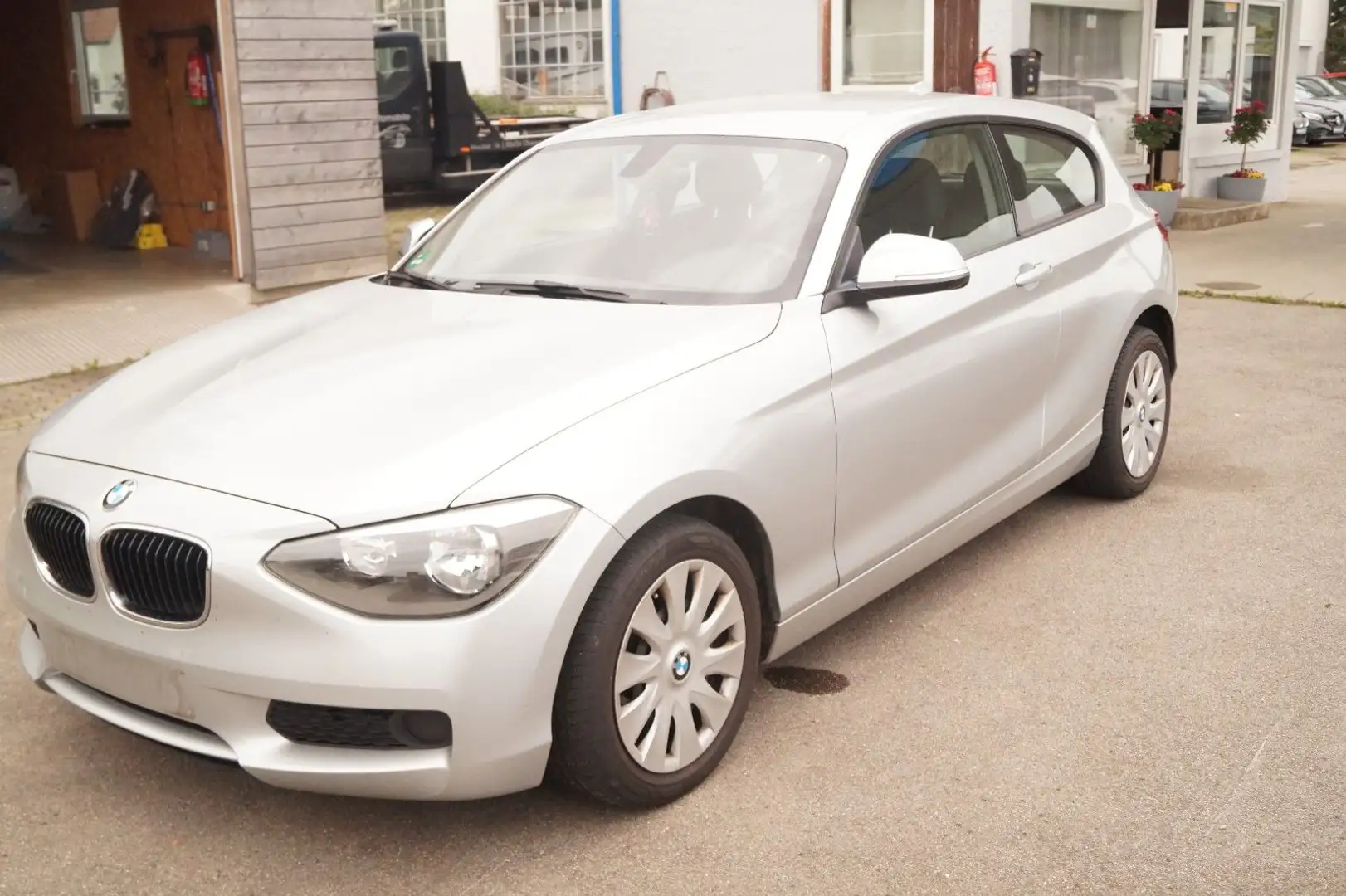 BMW 116 Baureihe 1 Lim. 3-trg. 116 i Argento - 1