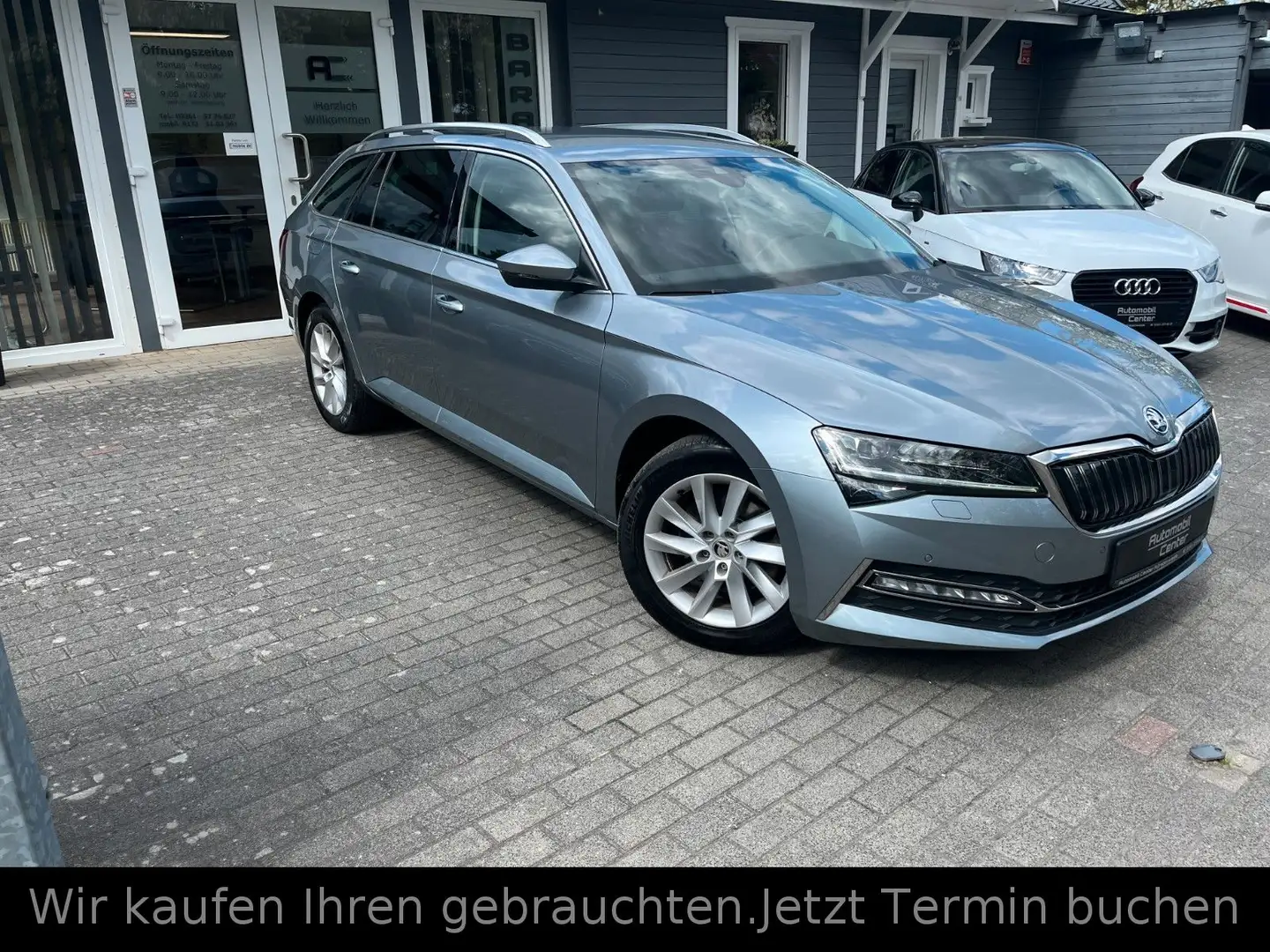 Skoda Superb Combi Style iV DSG+Navi+Memory+LED+LRHZG+ Grau - 1