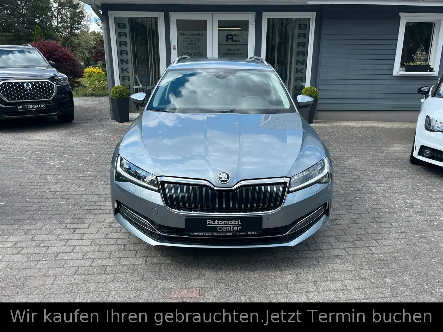 Skoda Superb Combi Style iV DSG+Navi+Memory+LED+LRHZG+ Grau - 2