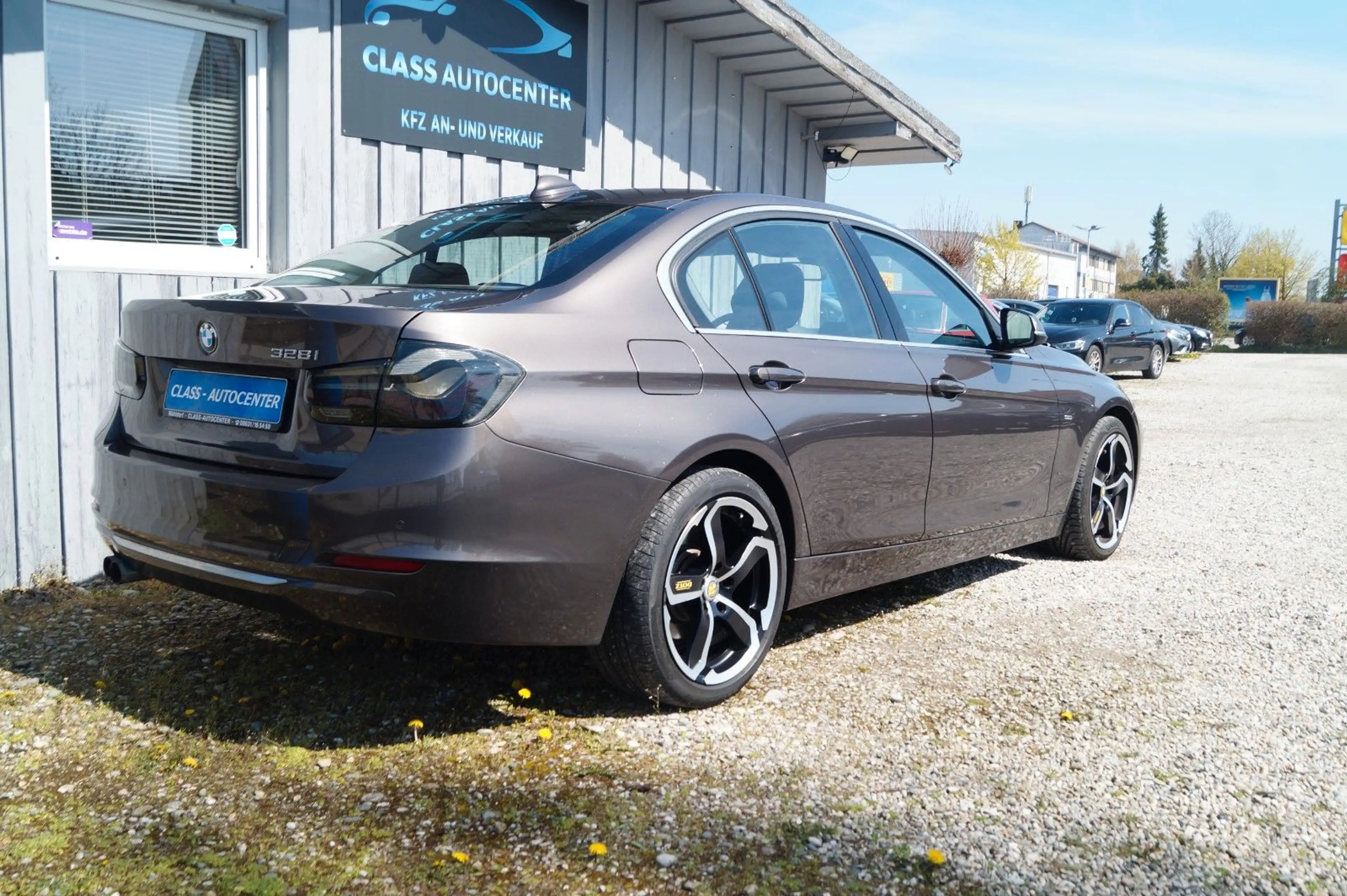 BMW 328 i Lim.Luxury|Navi|AHK|Tempomat|ATM 80tkm — photo 6