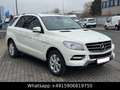 Mercedes-Benz ML 250 CDI /4 Matic/ NAVI / TEMPO / SHZG / AHK Blanc - thumbnail 2