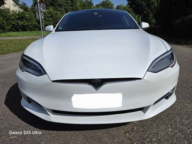 Tesla Model S Model S Maximale Reichweite inkl. Fzg Garantie!!