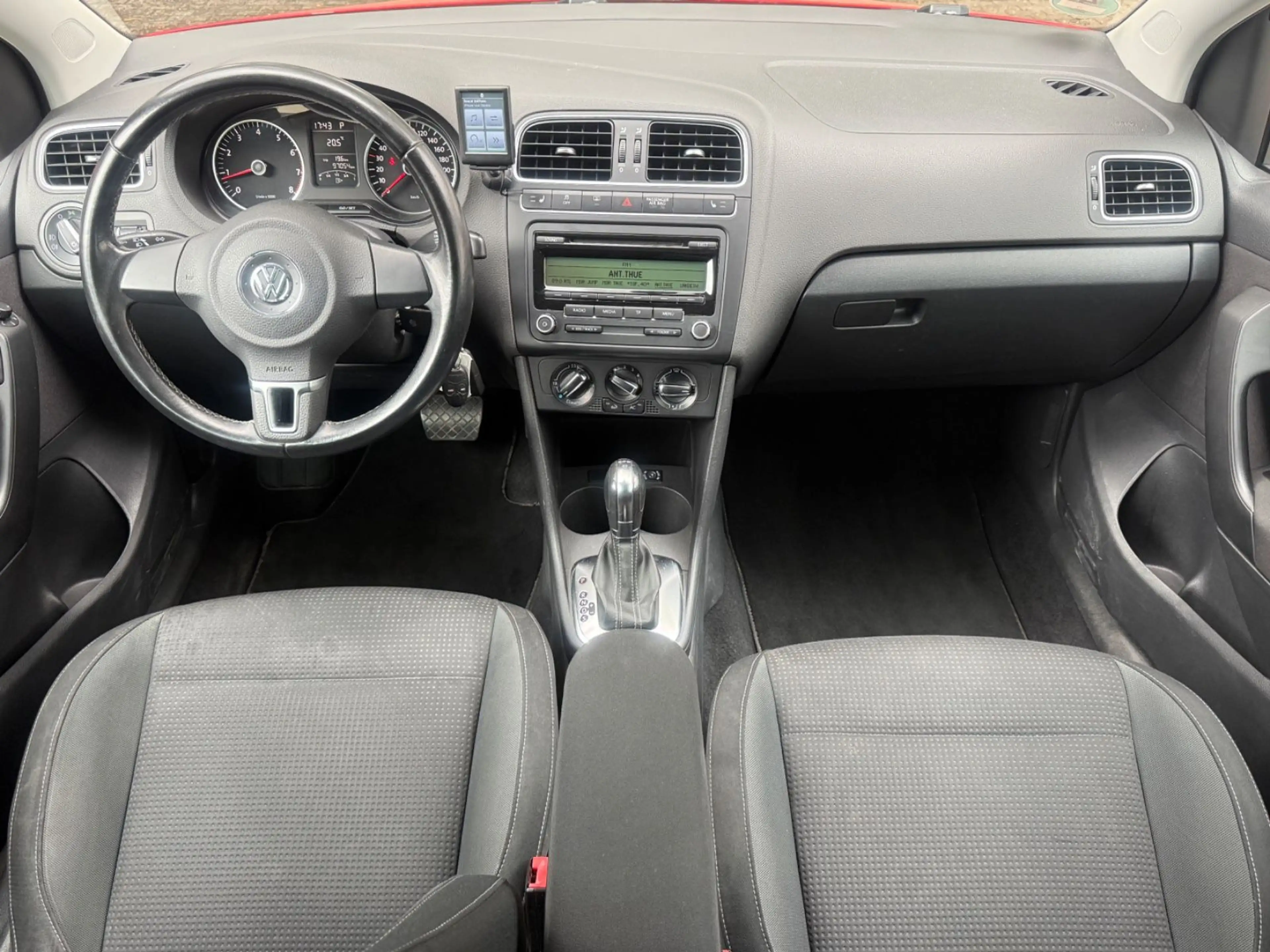 Volkswagen Polo V Team DSG+STAND HZ+AHK+PDC+TEMPOMAT — photo 10