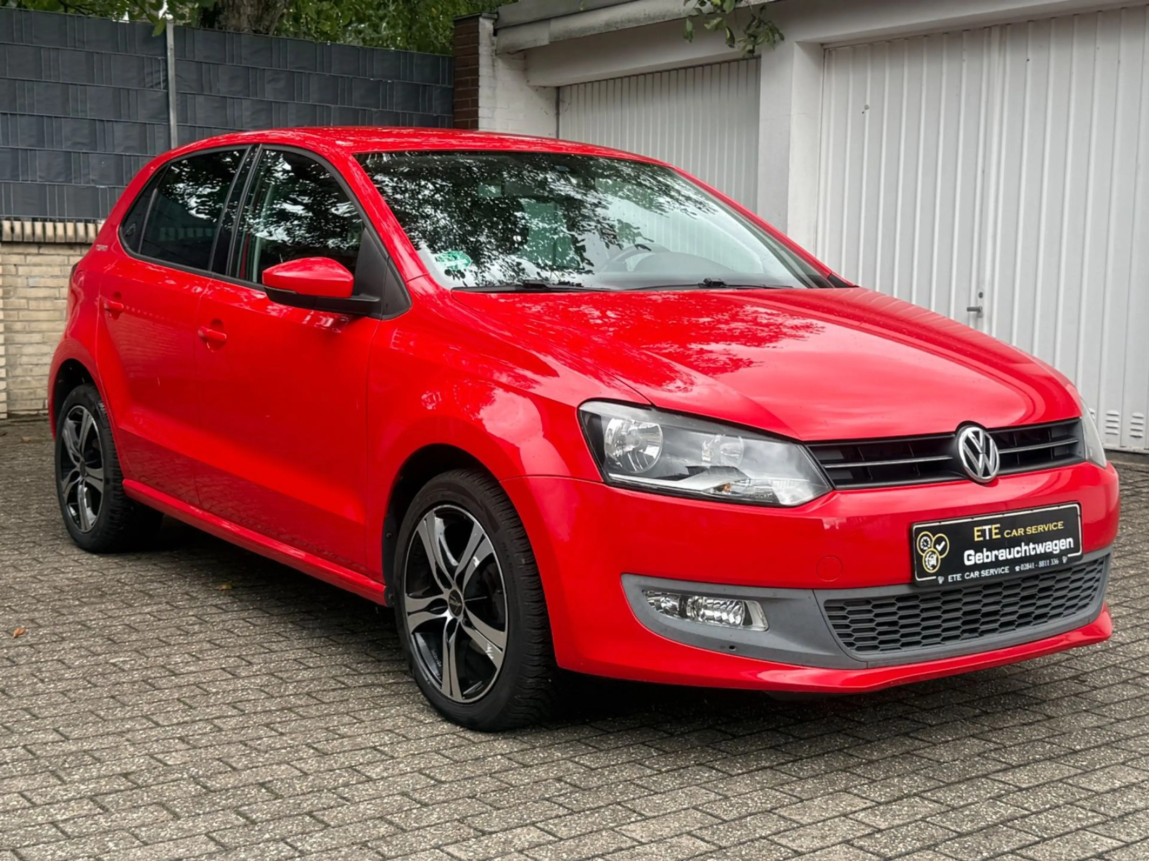 Volkswagen Polo V Team DSG+STAND HZ+AHK+PDC+TEMPOMAT