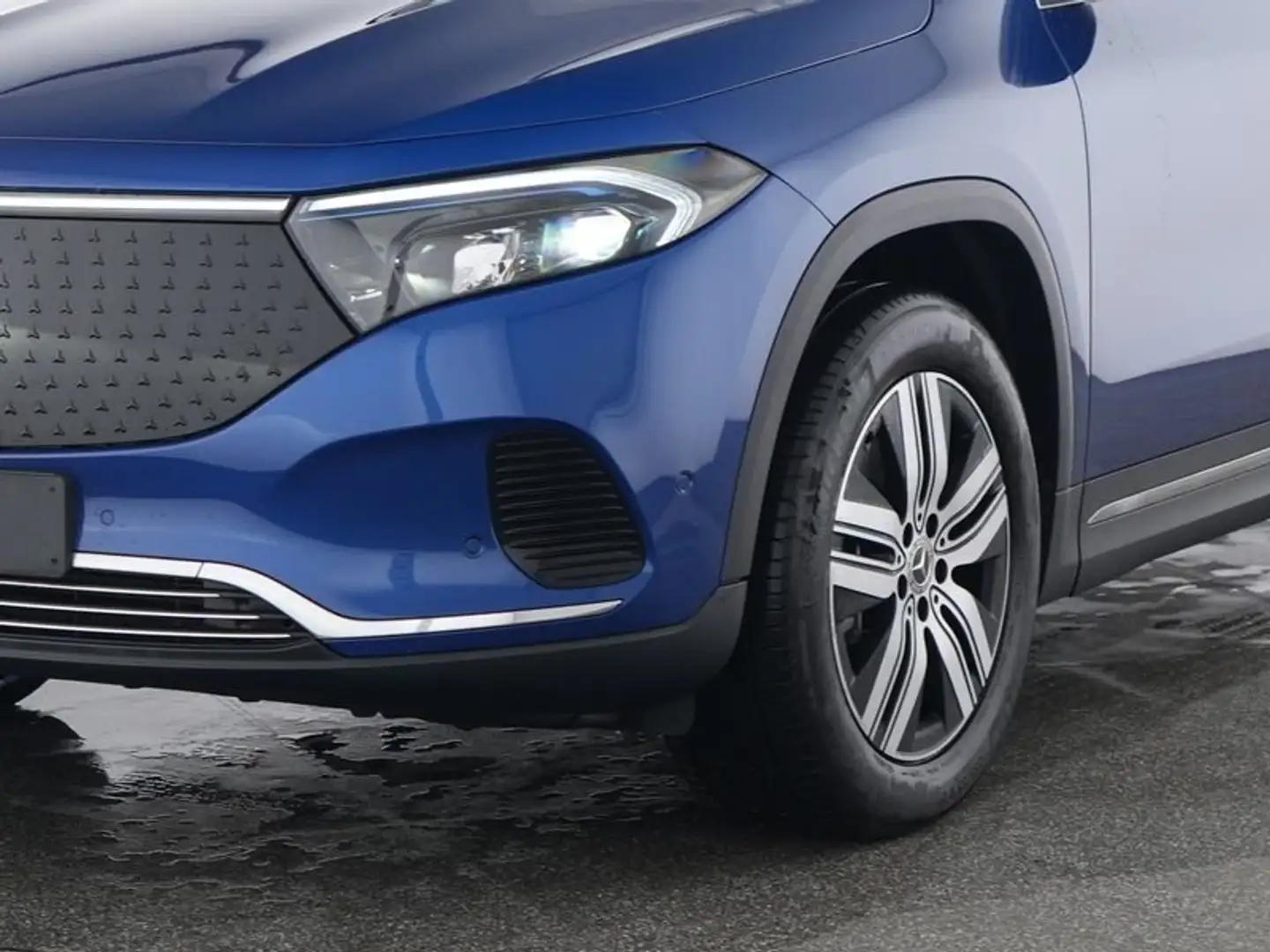 Mercedes-Benz EQA 300 Progressive 4M ADVANCED+AHK+RÜCKFAHRKAM+ Blau - 2