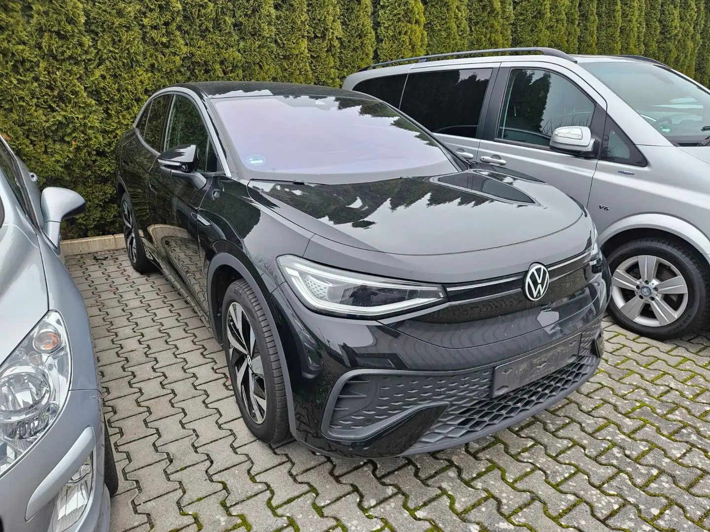 Volkswagen ID.5 Pro 128 kW mit Infotainment-Paket Black - 2