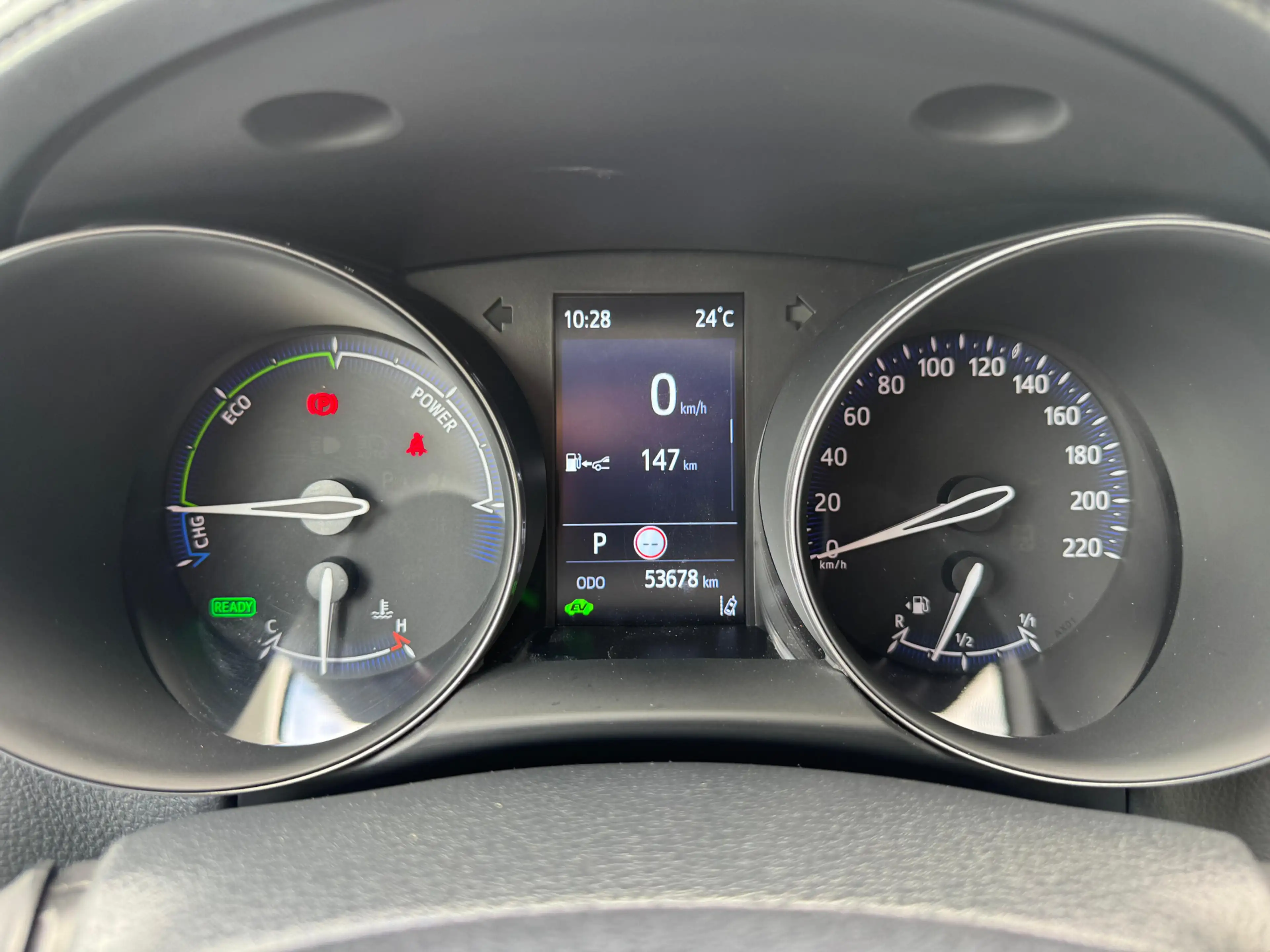 Toyota C-HR 1.8 Hybrid Dynamic — photo 3