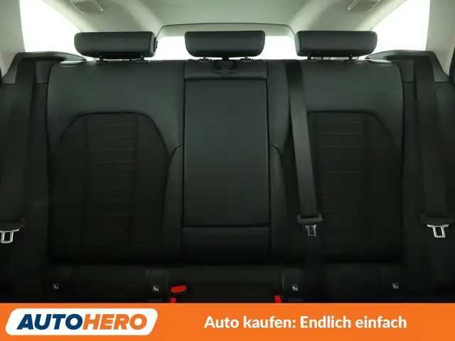 BMW 320 view 15