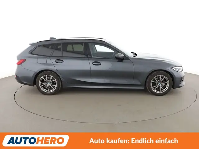 BMW 320 view 7