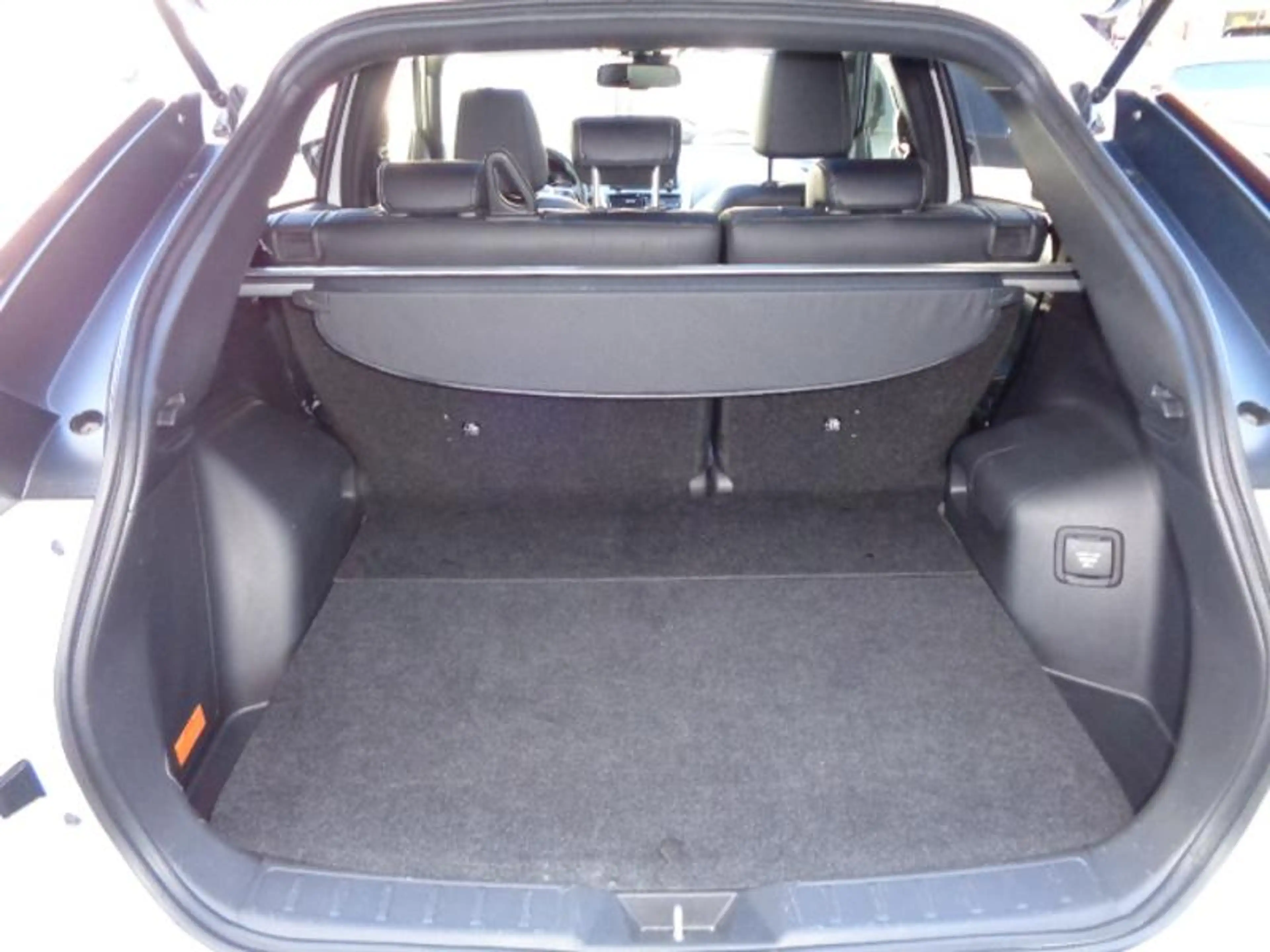 Mitsubishi Eclipse Cross Plug-in Hybrid TOP Panoramadach — photo 6