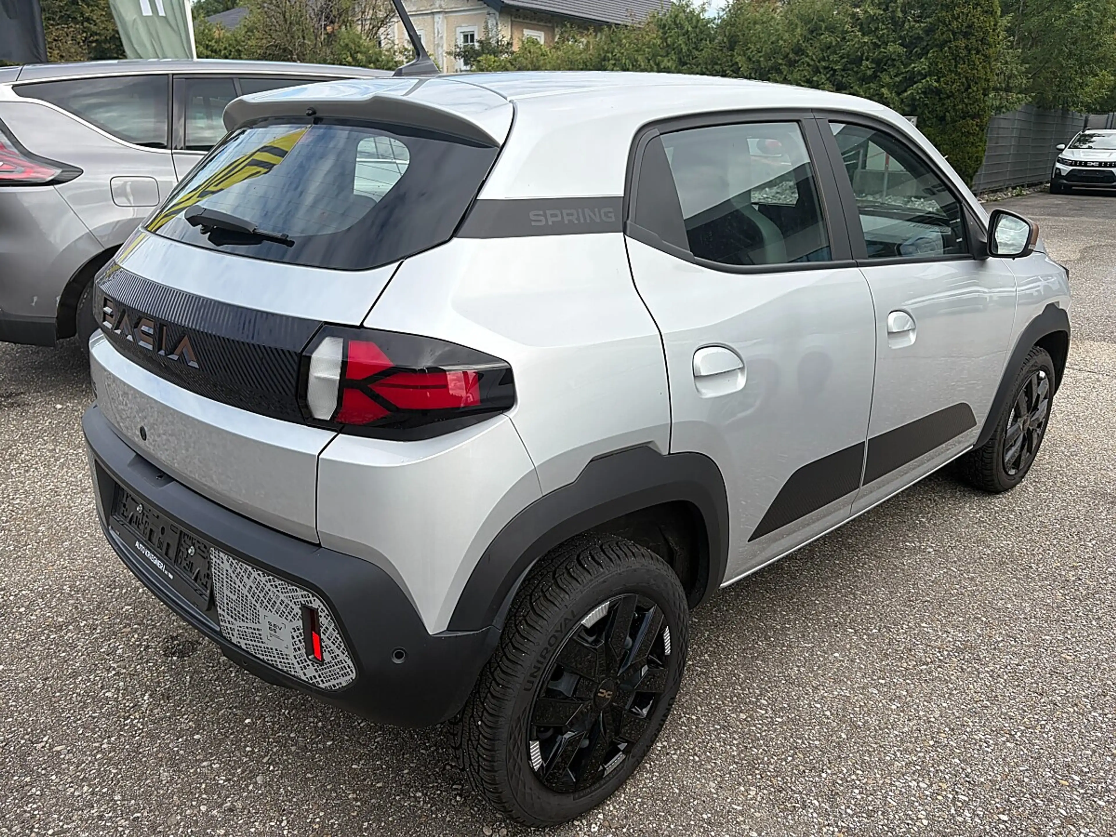 Dacia Spring 65 26,8kWh Extreme — photo 4