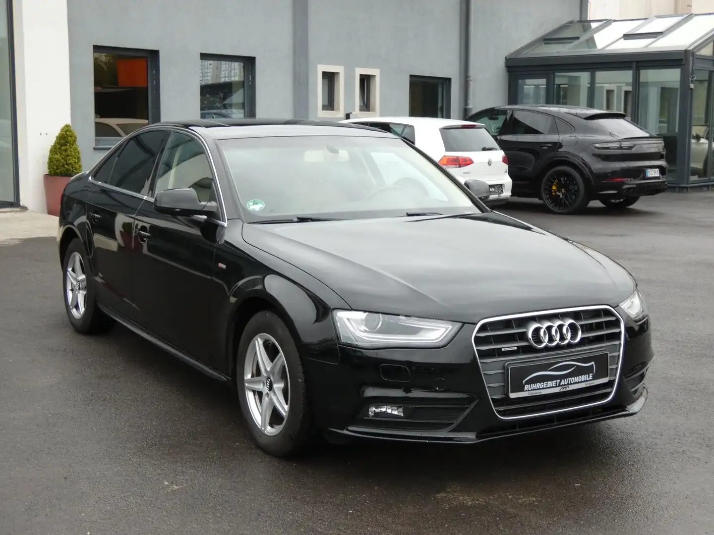 Audi A4 2.0 Quattro*Aut*Leder*Shz*NavI*Kamera* Schwarz - 2