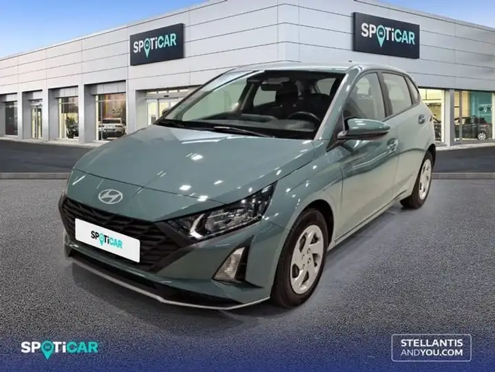 Hyundai i20 5P MPI 1.2 ESSENCE 2025
