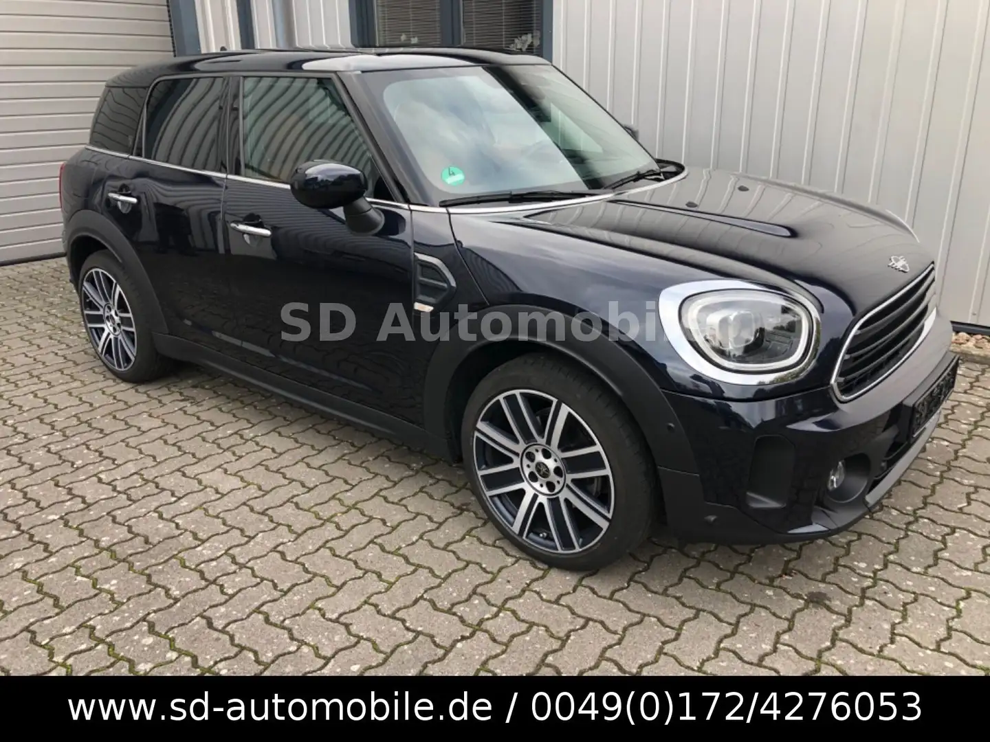 MINI Cooper Countryman COOPER Countryman Yours Trim PANO+HEAD-UP+LEDER Schwarz - 1