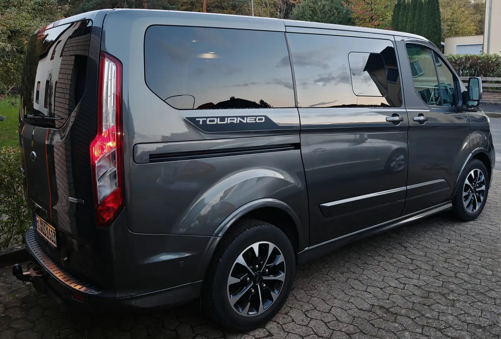 Ford Tourneo Custom Tourneo Custom 320 L1H1 VA MH Sport - 2