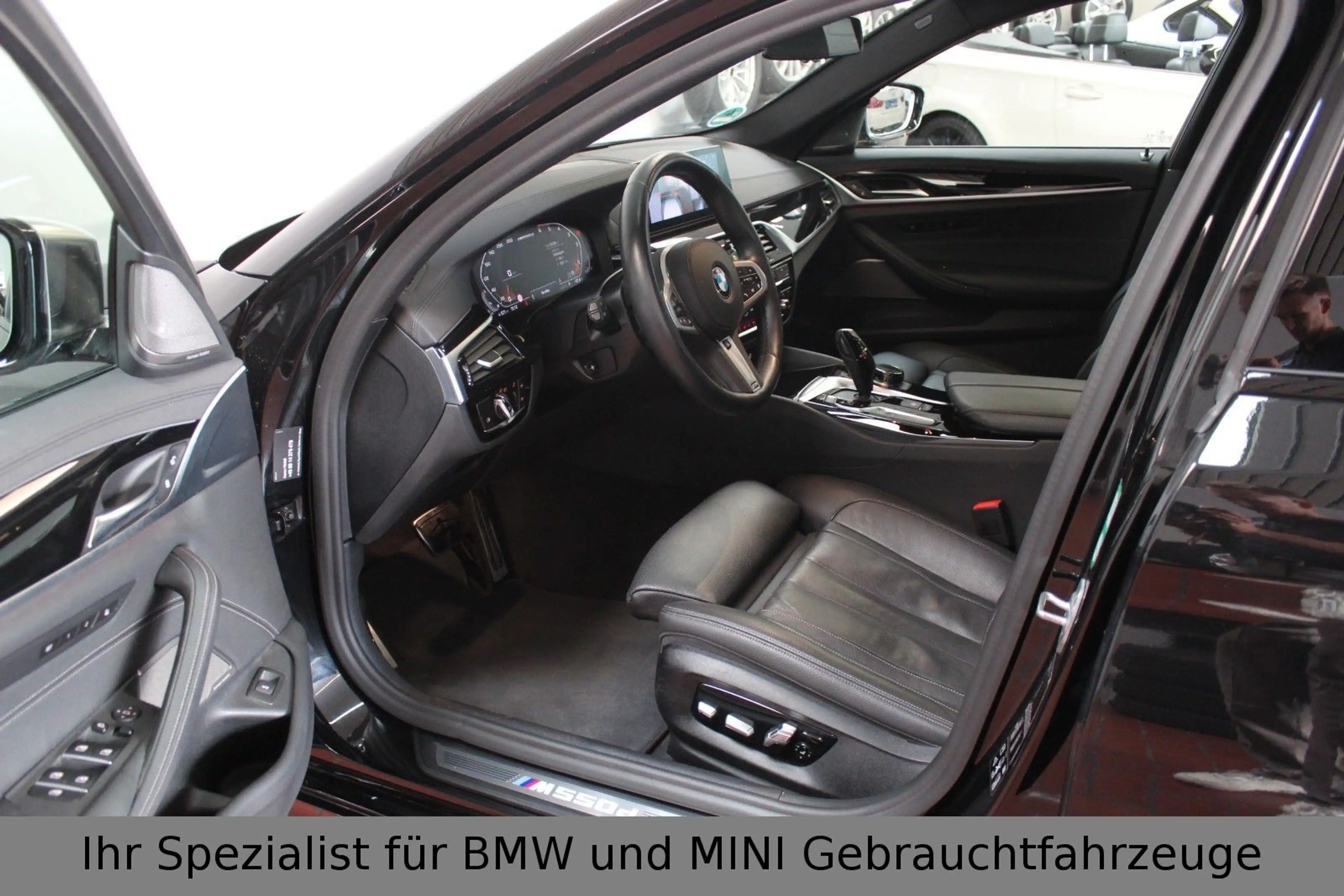 BMW 550 d Massage*Adapt. LED*IONIC Duft*Sitzlü*MwST — photo 13