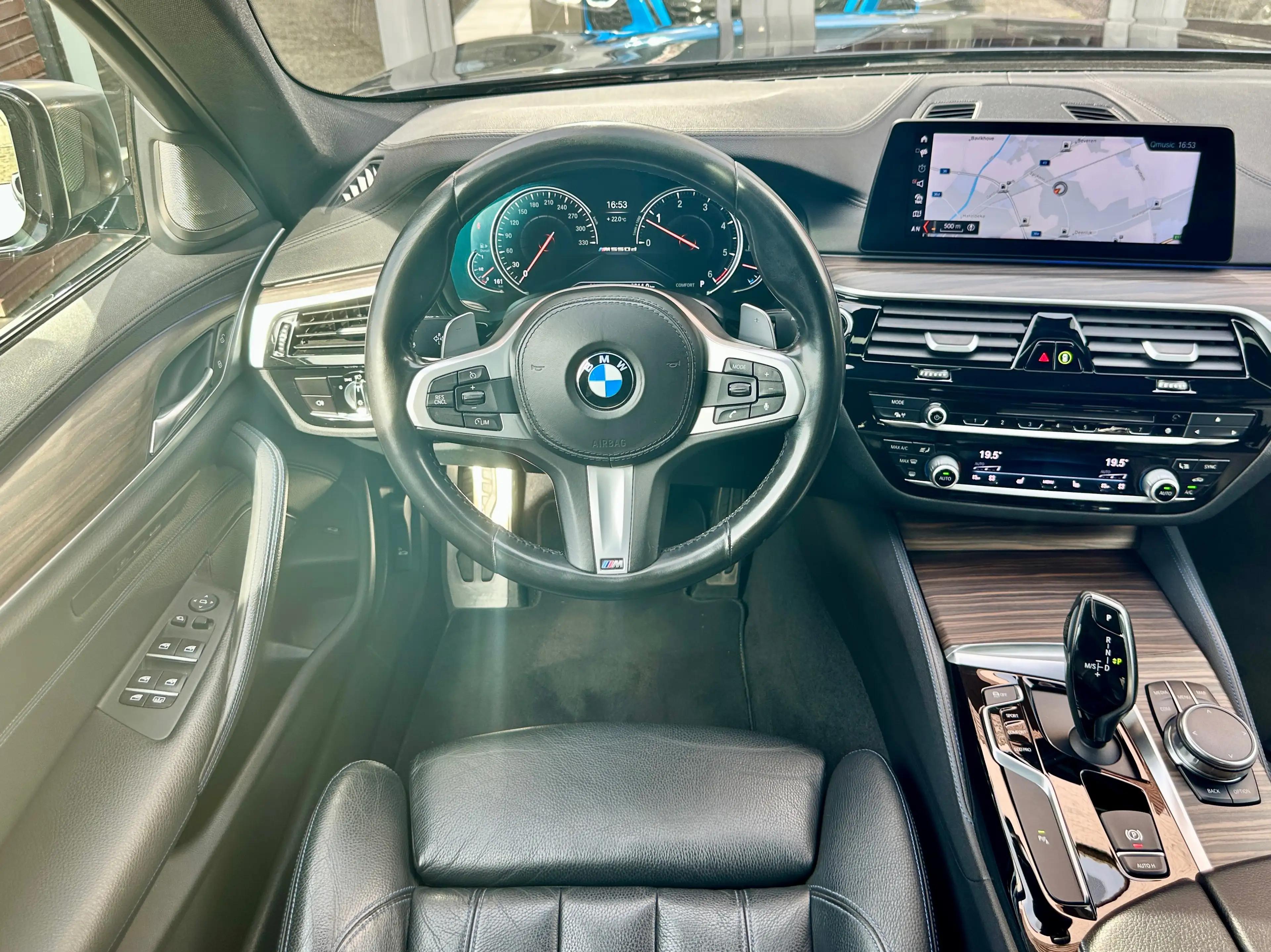 BMW 550 M550d Xdrive PANO/H&K/NAVI/MEMORY/CAMERA/TREKHAAK/LEDER/VIRTUAL/BELGIAN CAR — photo 14