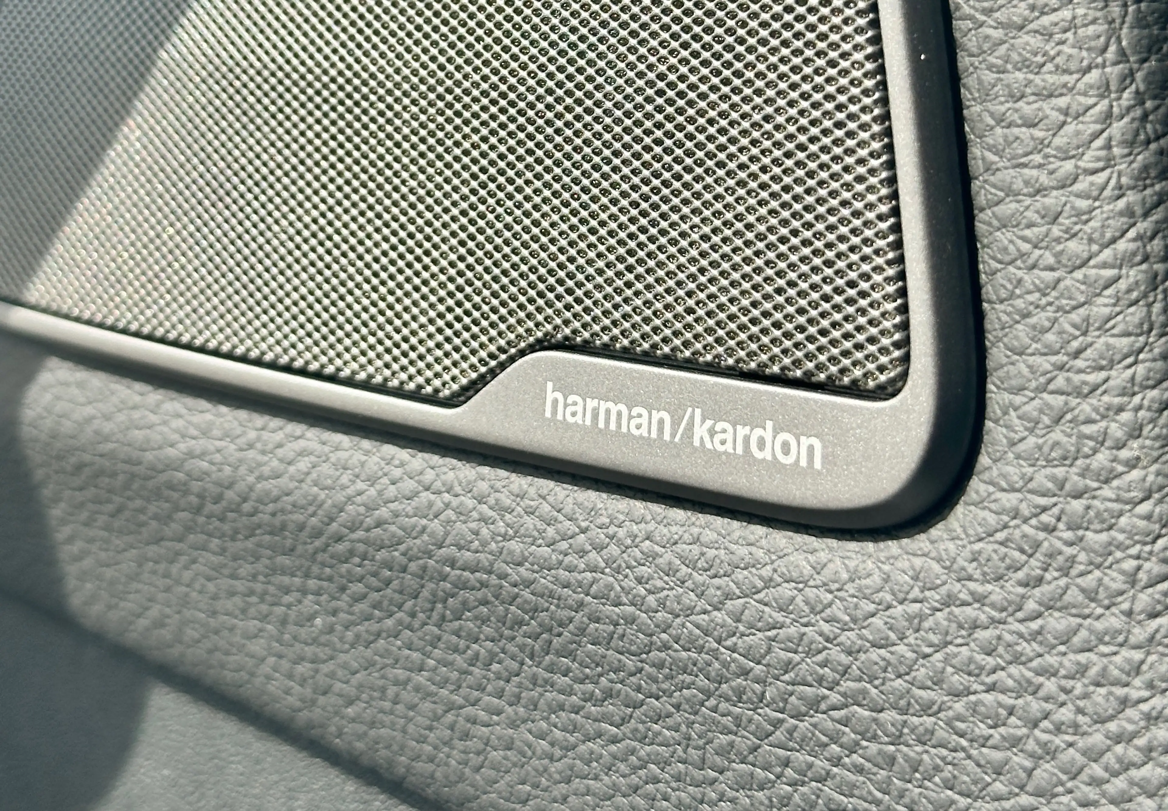 BMW 550 M550d Xdrive PANO/H&K/NAVI/MEMORY/CAMERA/TREKHAAK/LEDER/VIRTUAL/BELGIAN CAR — photo 15