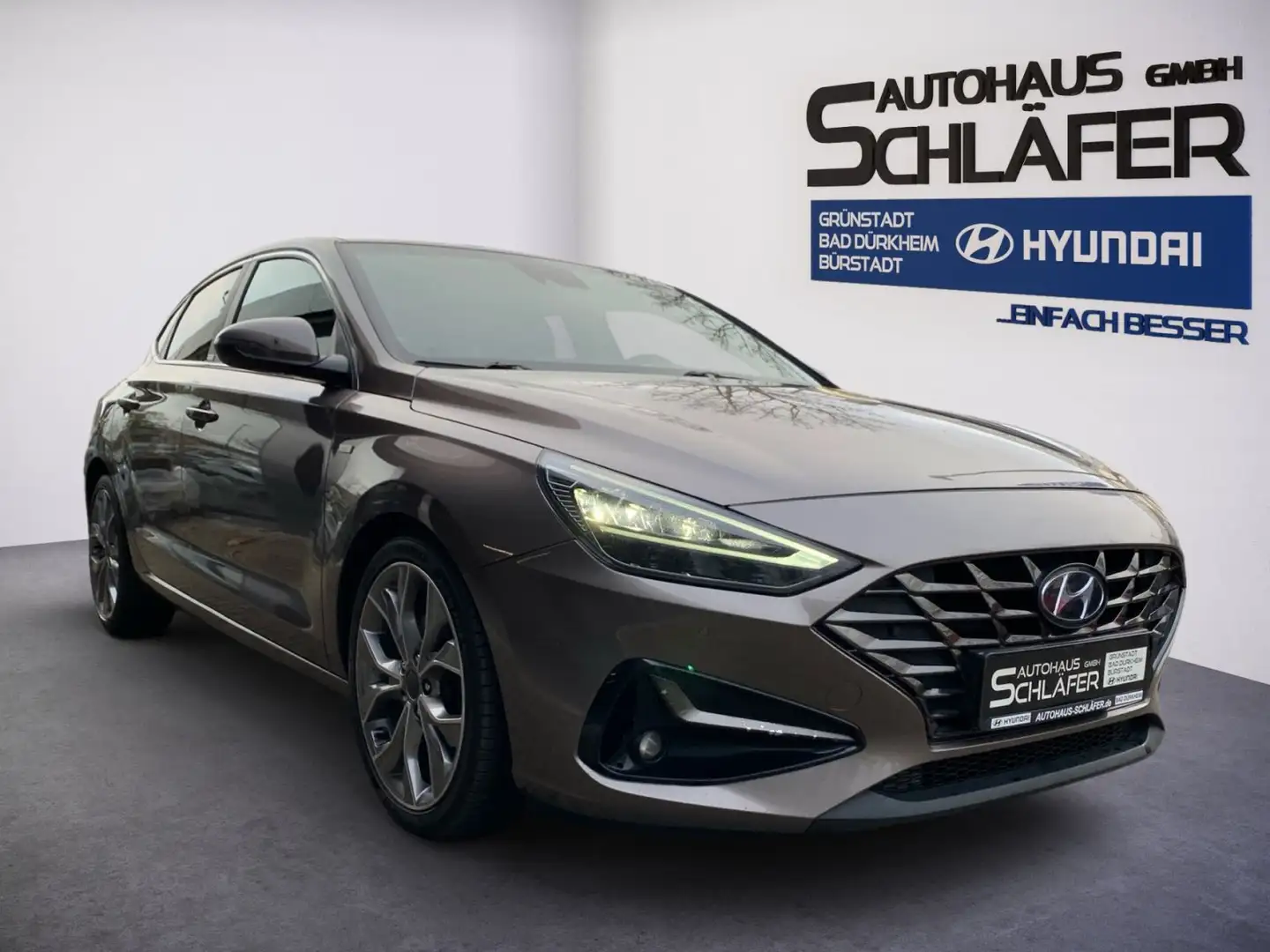 Hyundai i30 Fastback 7-DCT 1.6 CRDi Prime Mild-Hybrid ne Grey - 2