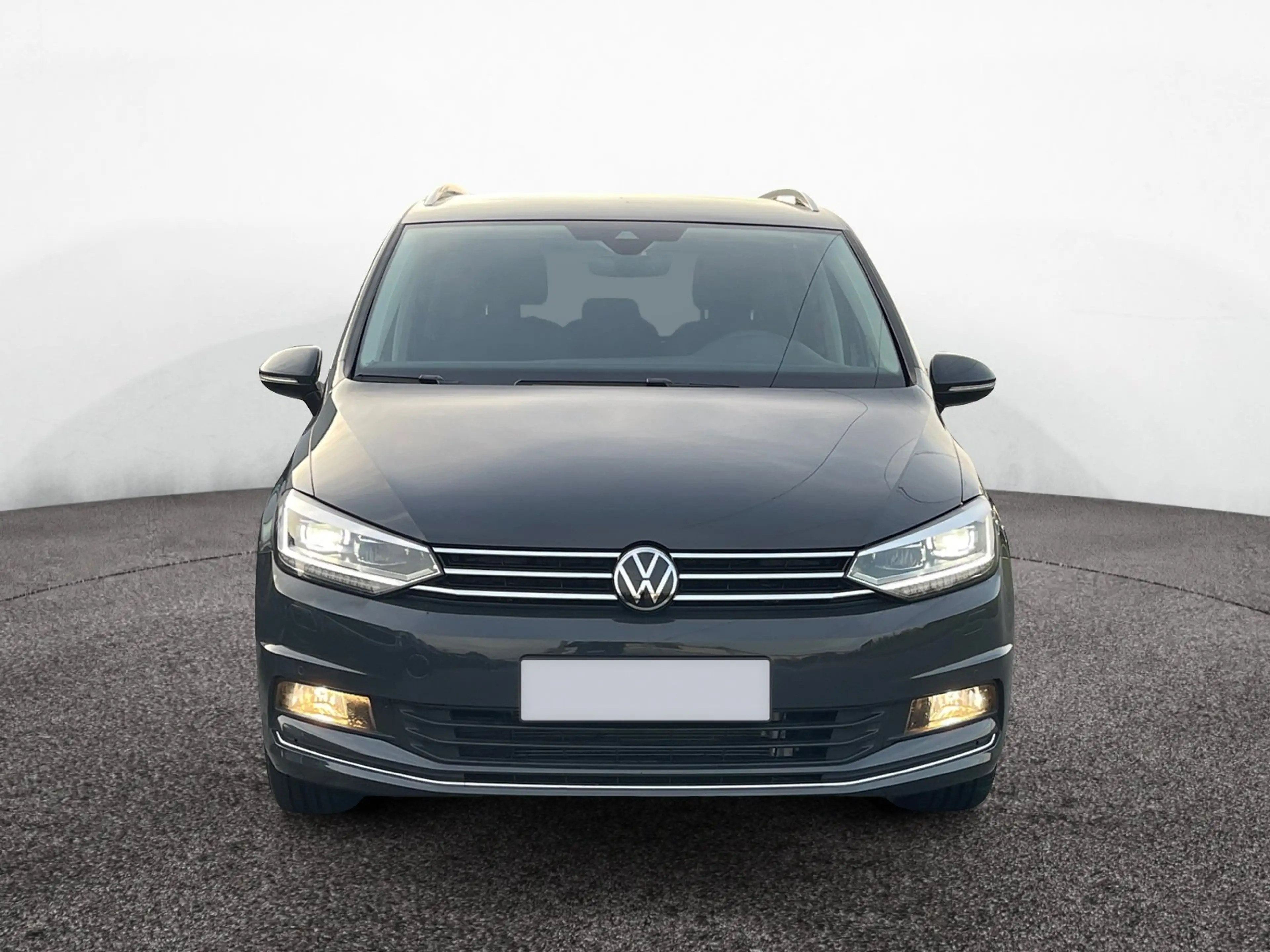 Volkswagen Touran Highline TSI DSG|7 SITZE|AHK|el.HECK|NAVI — photo 3