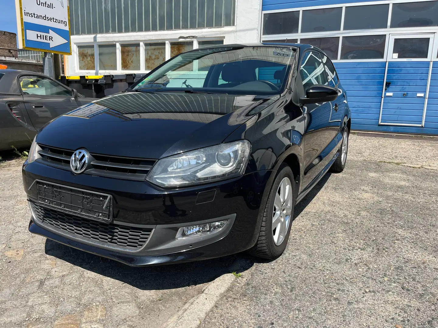 Volkswagen Polo Highline Schwarz - 1