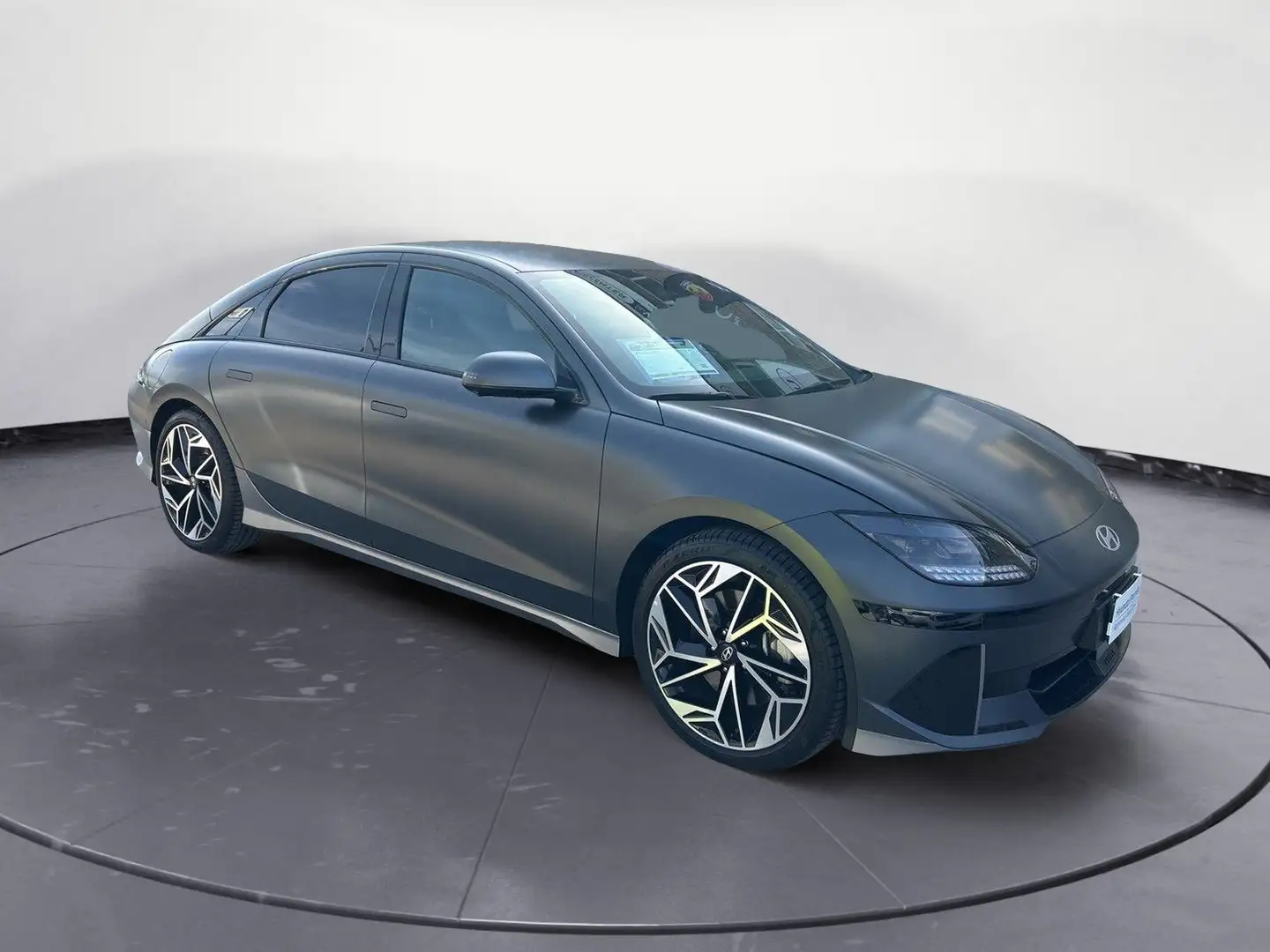 Hyundai IONIQ 6 77.4KWH 2WD EVOLUTION Grigio - 2