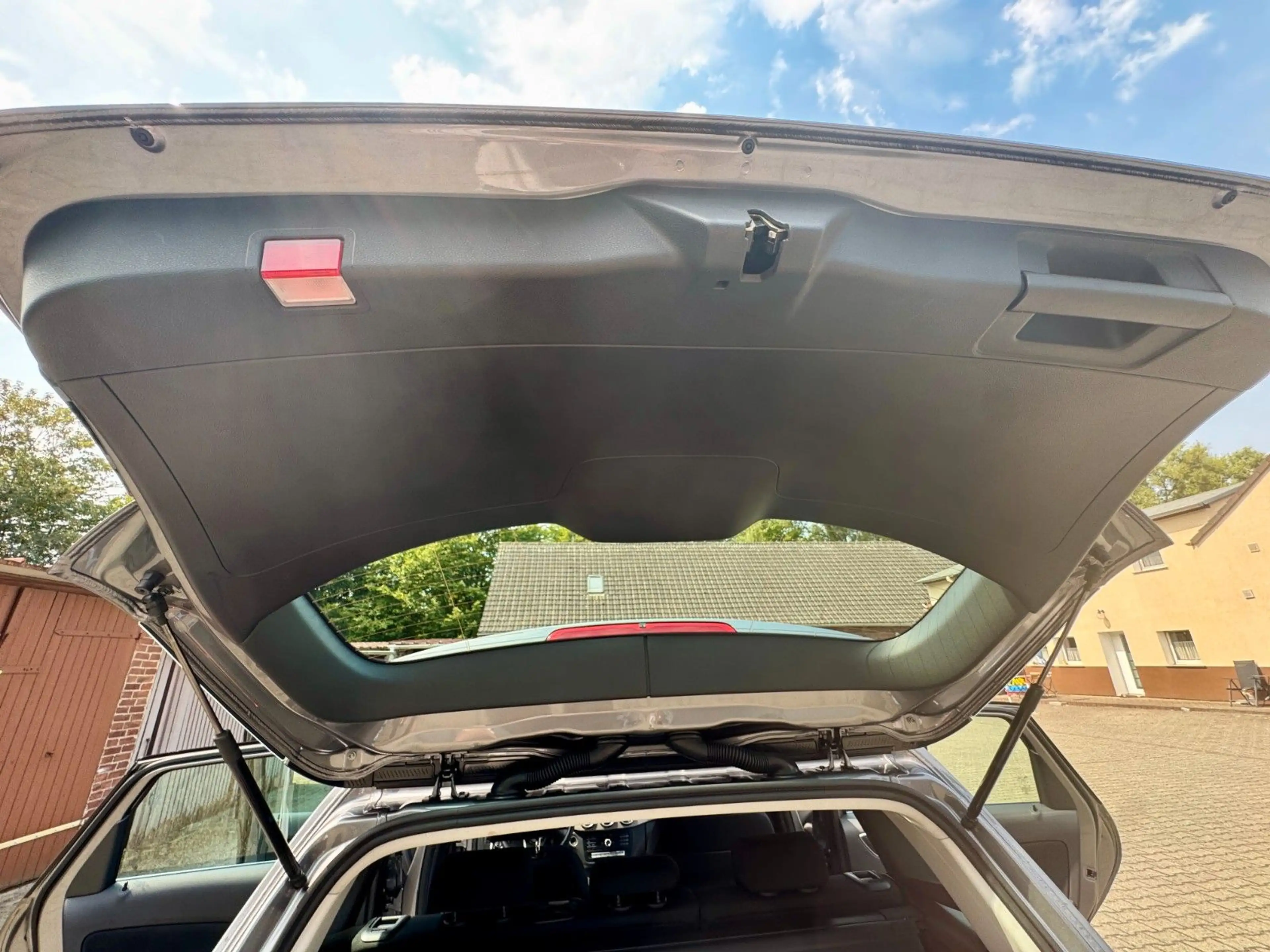 Mercedes-Benz B 220 CDI Autom. Rfk Tüv neu Alu Navi Parkassist — photo 15
