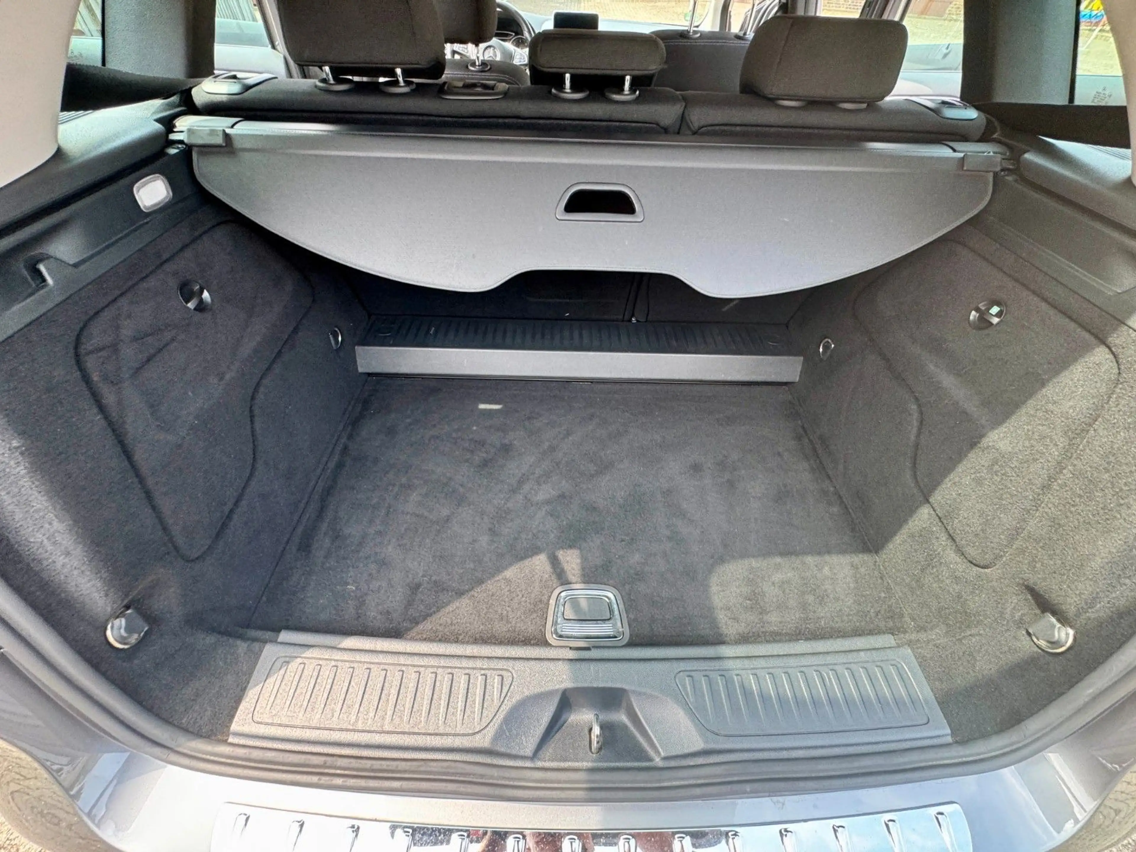 Mercedes-Benz B 220 CDI Autom. Rfk Tüv neu Alu Navi Parkassist — photo 13