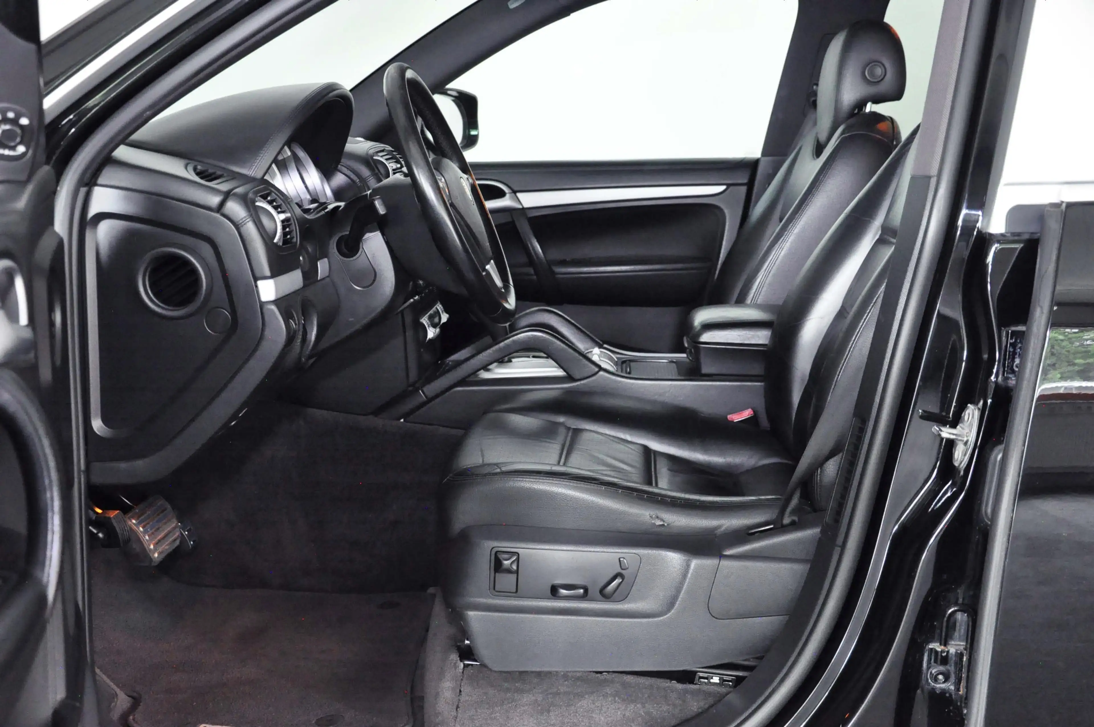 Porsche Cayenne S ! Facelift (Typ 957) ! TÜV bis 2027 ! — photo 10