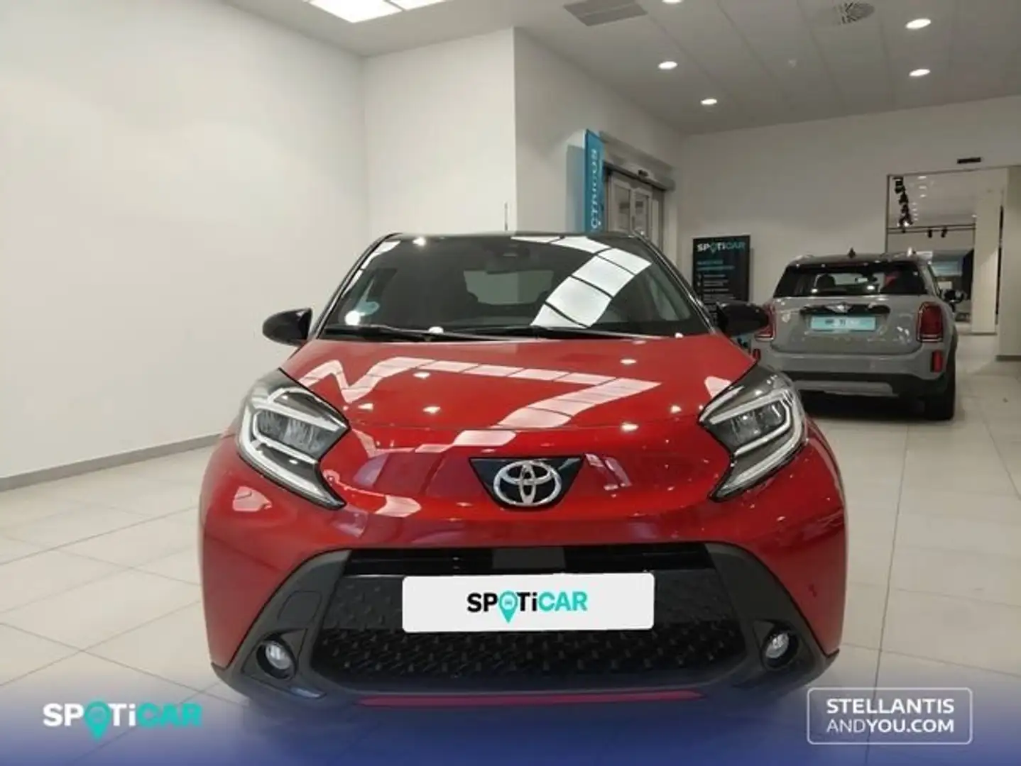 Toyota Aygo 1.0 VVT-I 72CV Like Rojo - 2