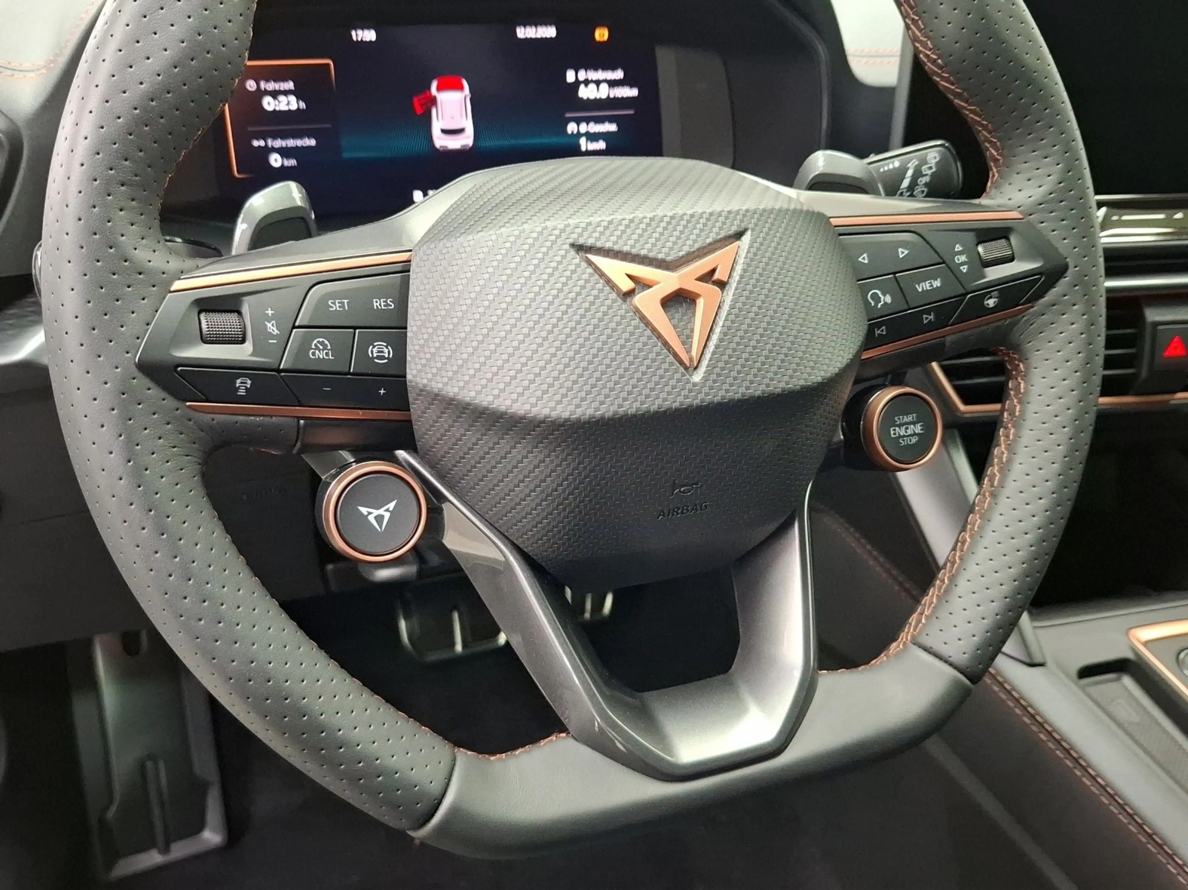 CUPRA Formentor 2.0 TSI DSG VZ 4DRIVE AREA VIEW SENNHE — photo 9
