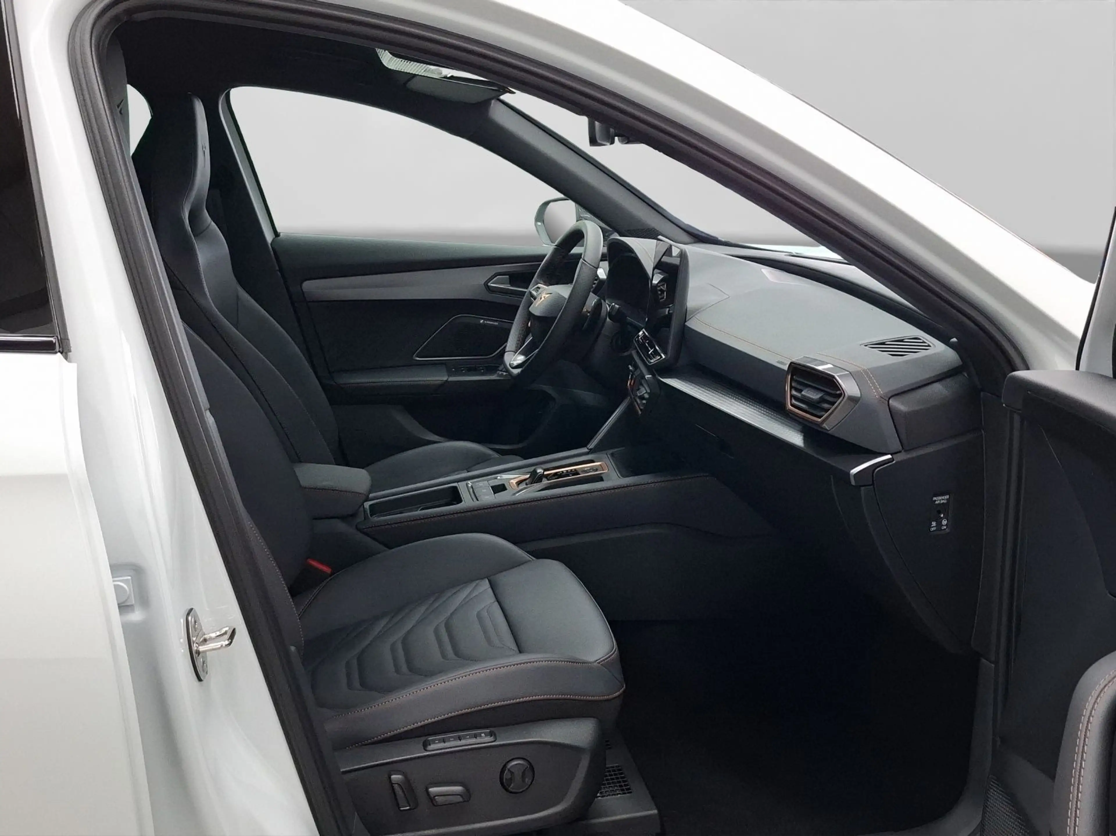 CUPRA Formentor 2.0 TSI DSG VZ 4DRIVE AREA VIEW SENNHE — photo 4