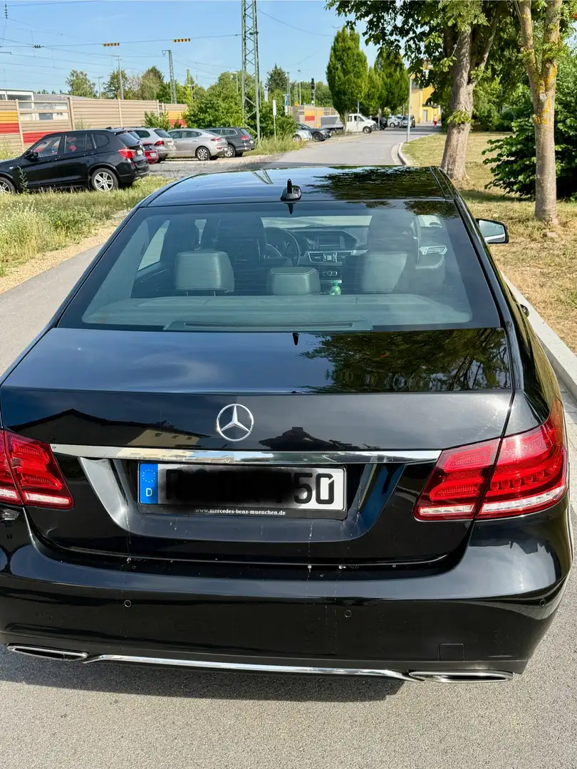 Mercedes-Benz E 200 BlueTEC 7G-TRONIC Avantgarde Schwarz - 2