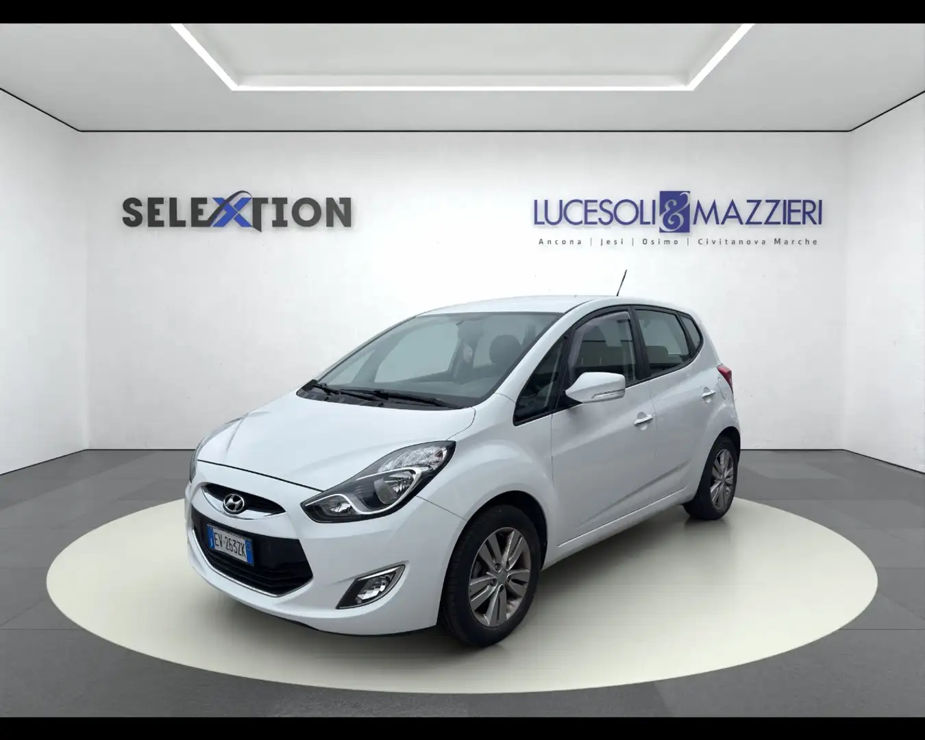 Hyundai iX20 - ix20 1.4 90 CV Comfort metano Bianco - 1