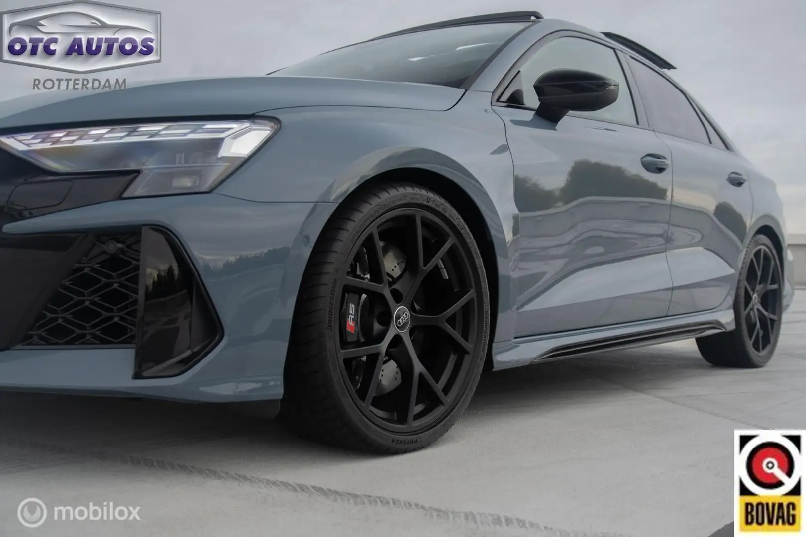 Audi RS3 2.5 TFSI RS 3 quattro - LIMOUSINE - 400PK - PANO - Grijs - 2