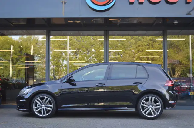 Volkswagen Golf view 7
