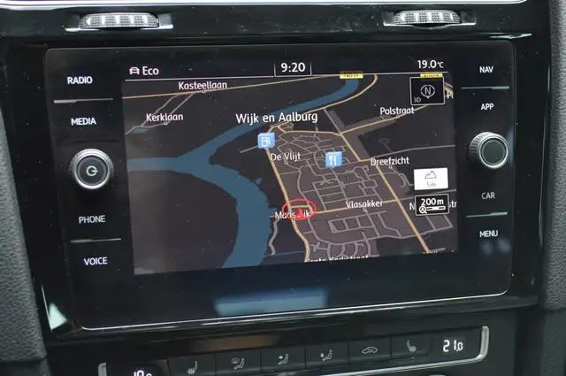 Volkswagen Golf view 11