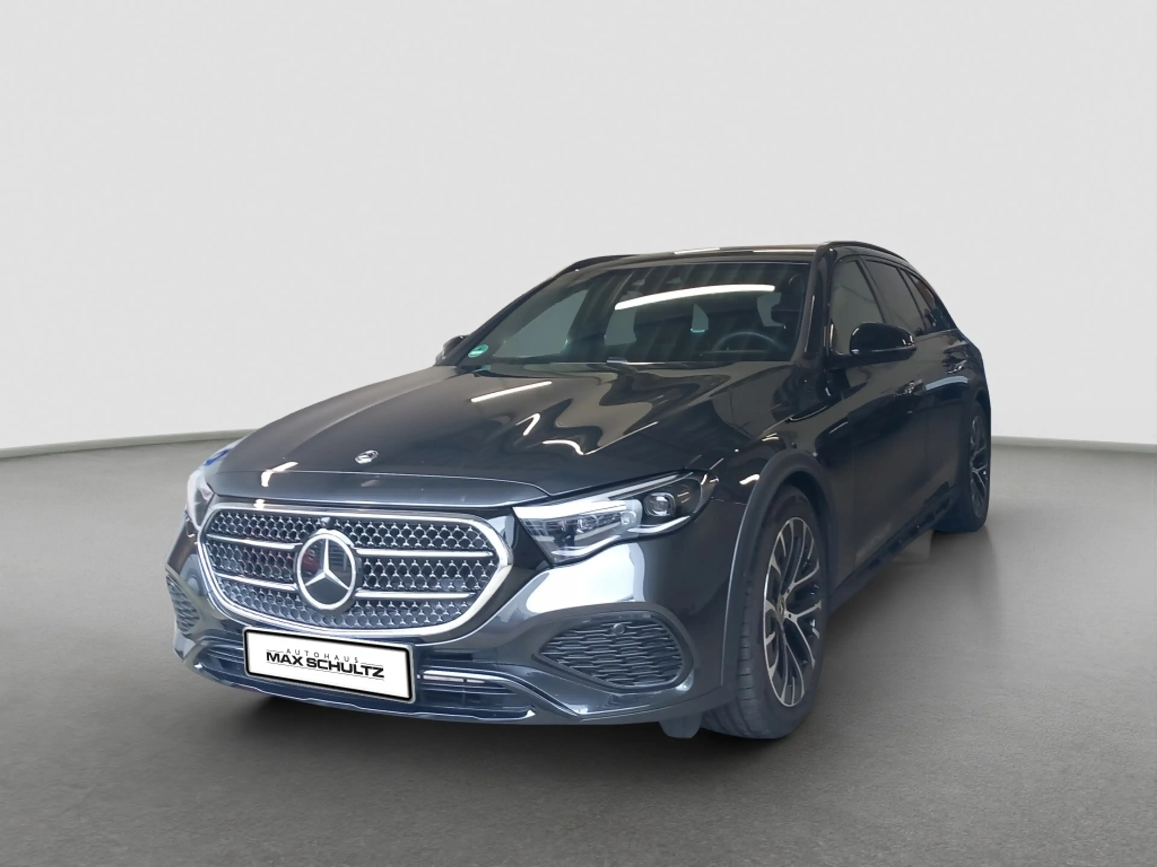Mercedes-Benz E 300 de 4M T AT Airmatic*AHK*Distronic*Burmeste — photo 2