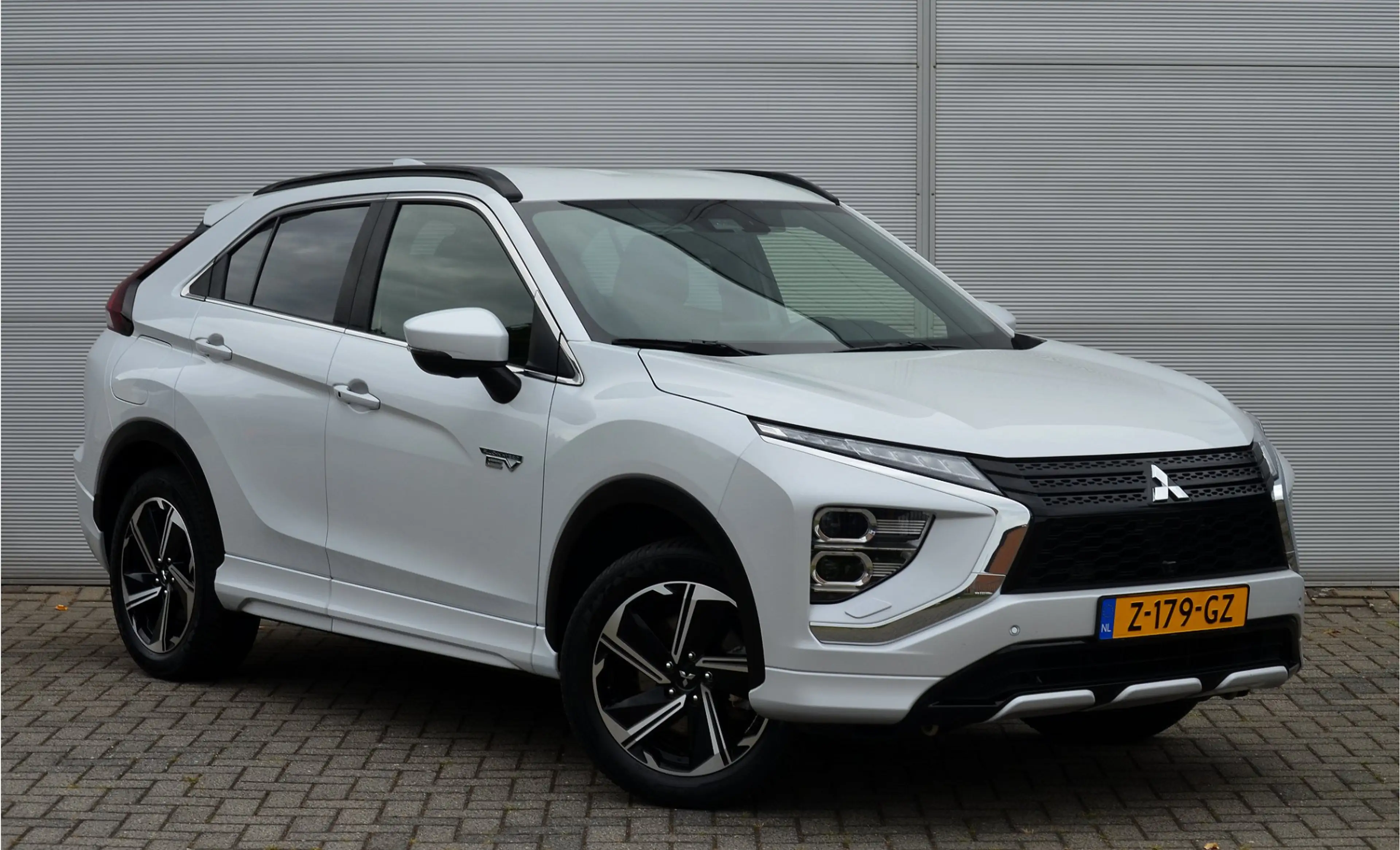 Mitsubishi Eclipse Cross PHEV 2.4 EXECUTIVE 4WD | PLUG IN HYBRID | SoH 85% — photo 14