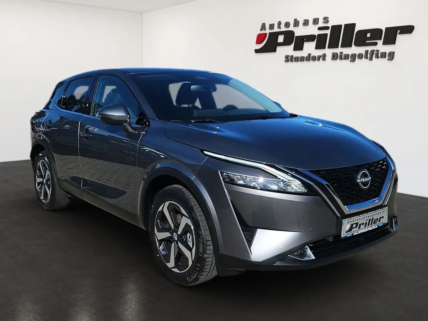 Nissan Qashqai 1.3 DIG-T N-Connecta/NAVI/LED/AHK/Apple Grau - 2