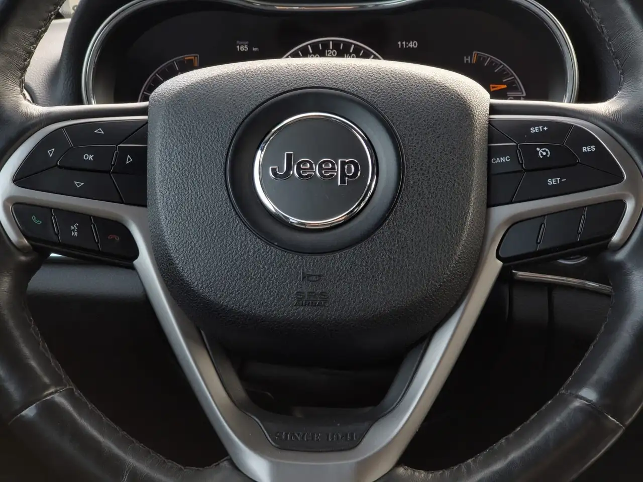 Jeep Grand Cherokee снимка Jeep Grand Cherokee