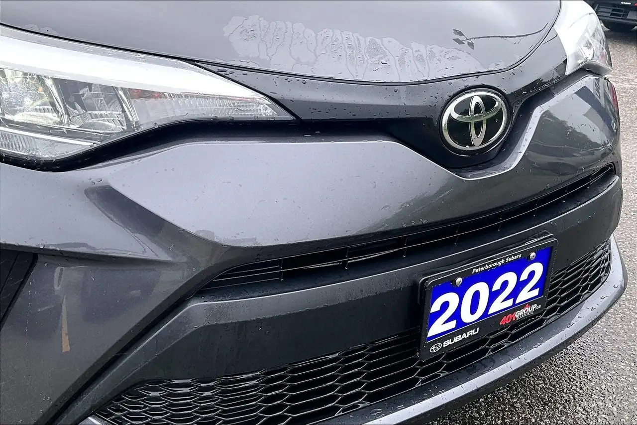 Toyota C-HR photo Toyota C-HR